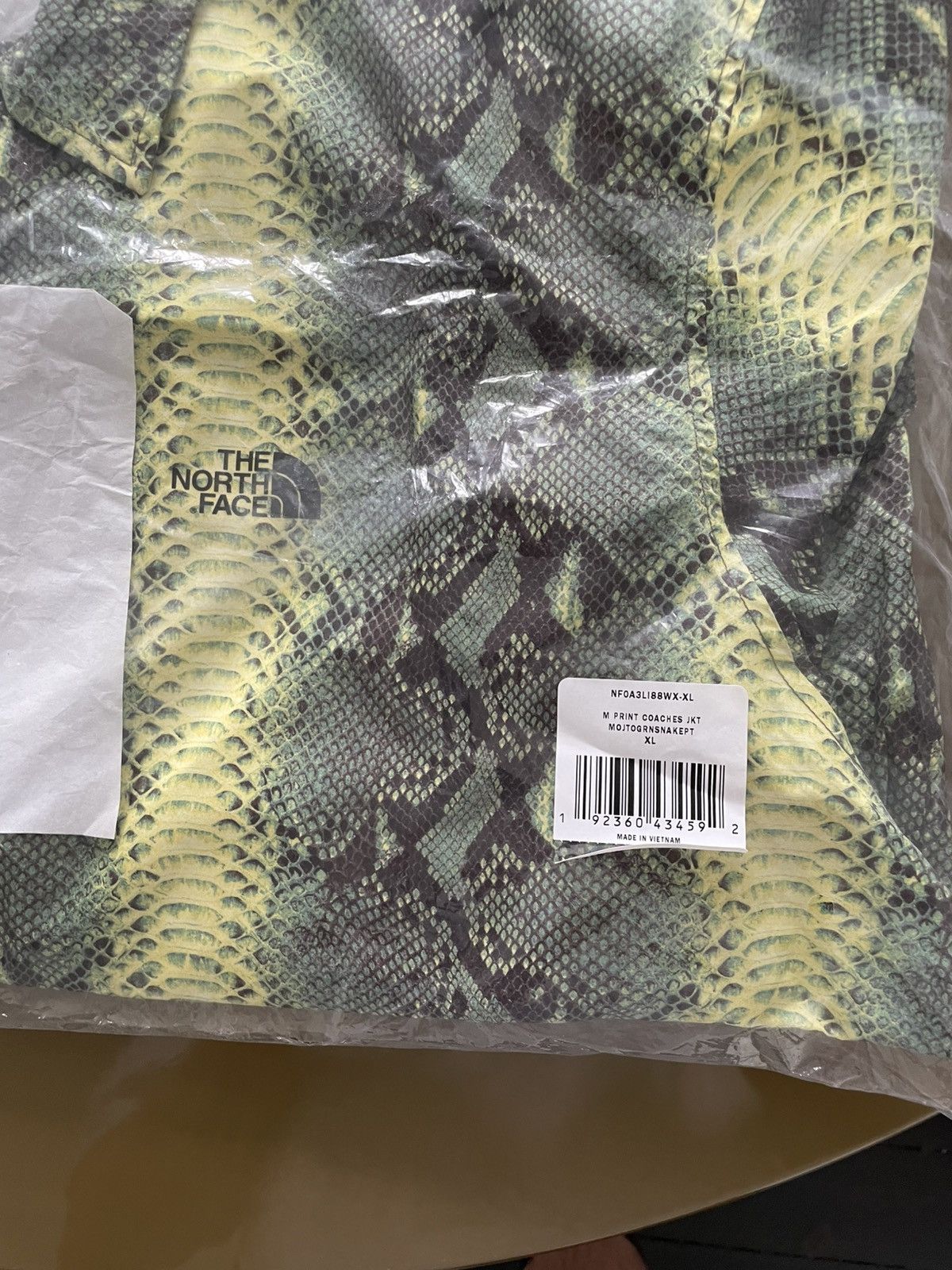 Supreme × The North Face Supreme x North face green snake jacket Size US XL / EU 56 / 4 - 2 Thumbnail