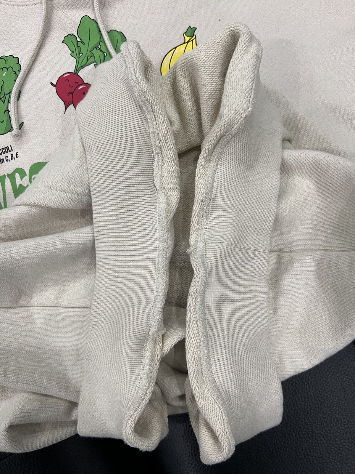 Vetements Vetements FW21 Vegan Vegetable Hoodie Size US S / EU 44-46 / 1 - 17 Thumbnail