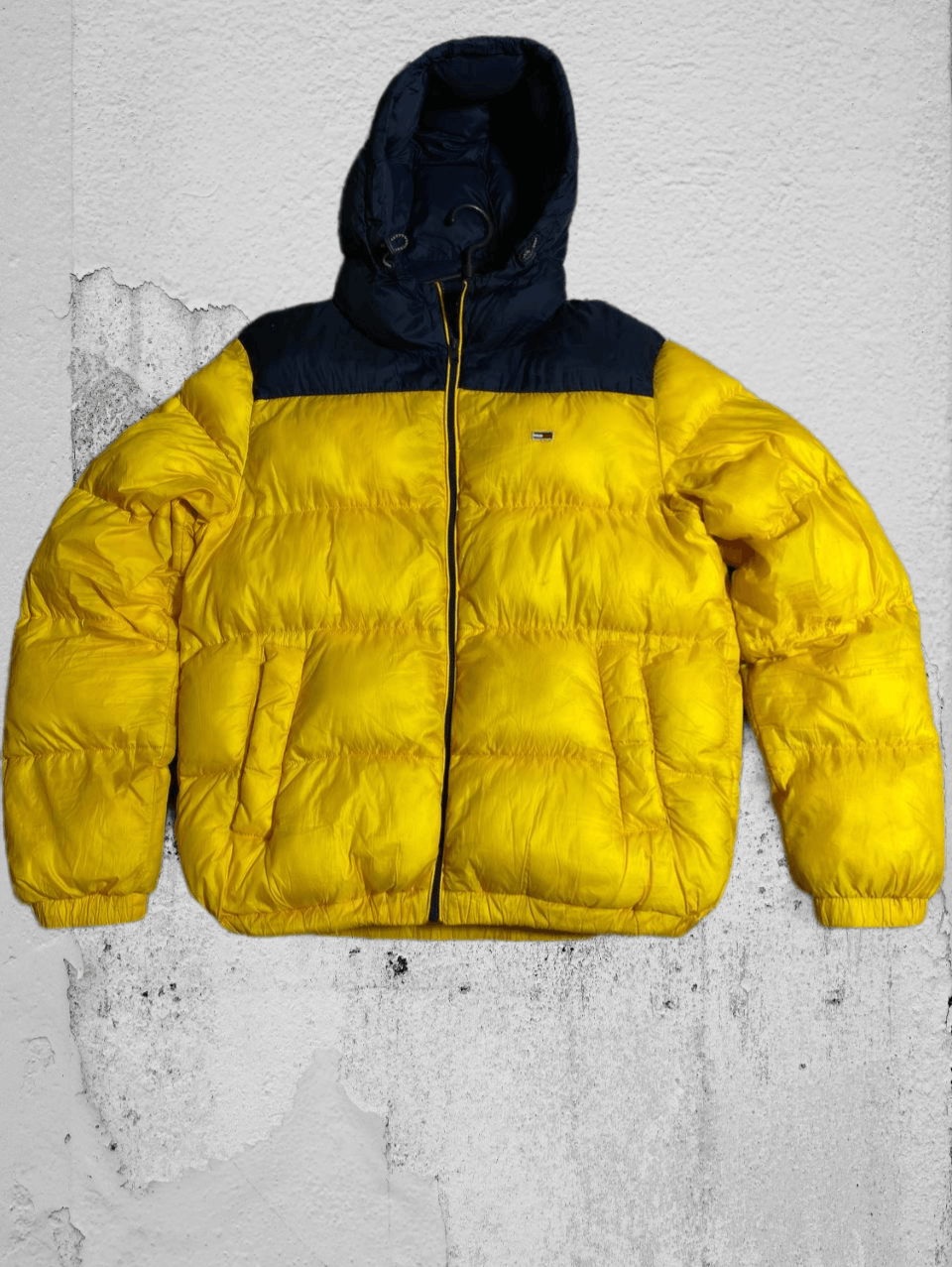 Tommy Jeans × Vintage Tommy Jeans Hilfiger 90's Puffer Jacket size M Size US M / EU 48-50 / 2 - 1 Thumbnail