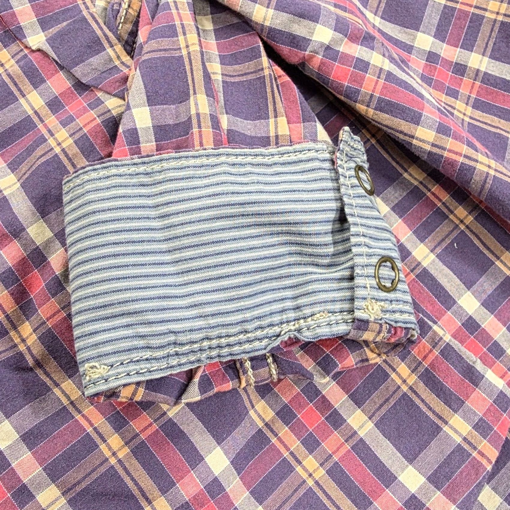 Vintage Christian Audigier Y2K Shirt Mens Small Pearl Snaps Purple Pink Plaid Western Flip Cuff Size US S / EU 44-46 / 1 - 6 Thumbnail