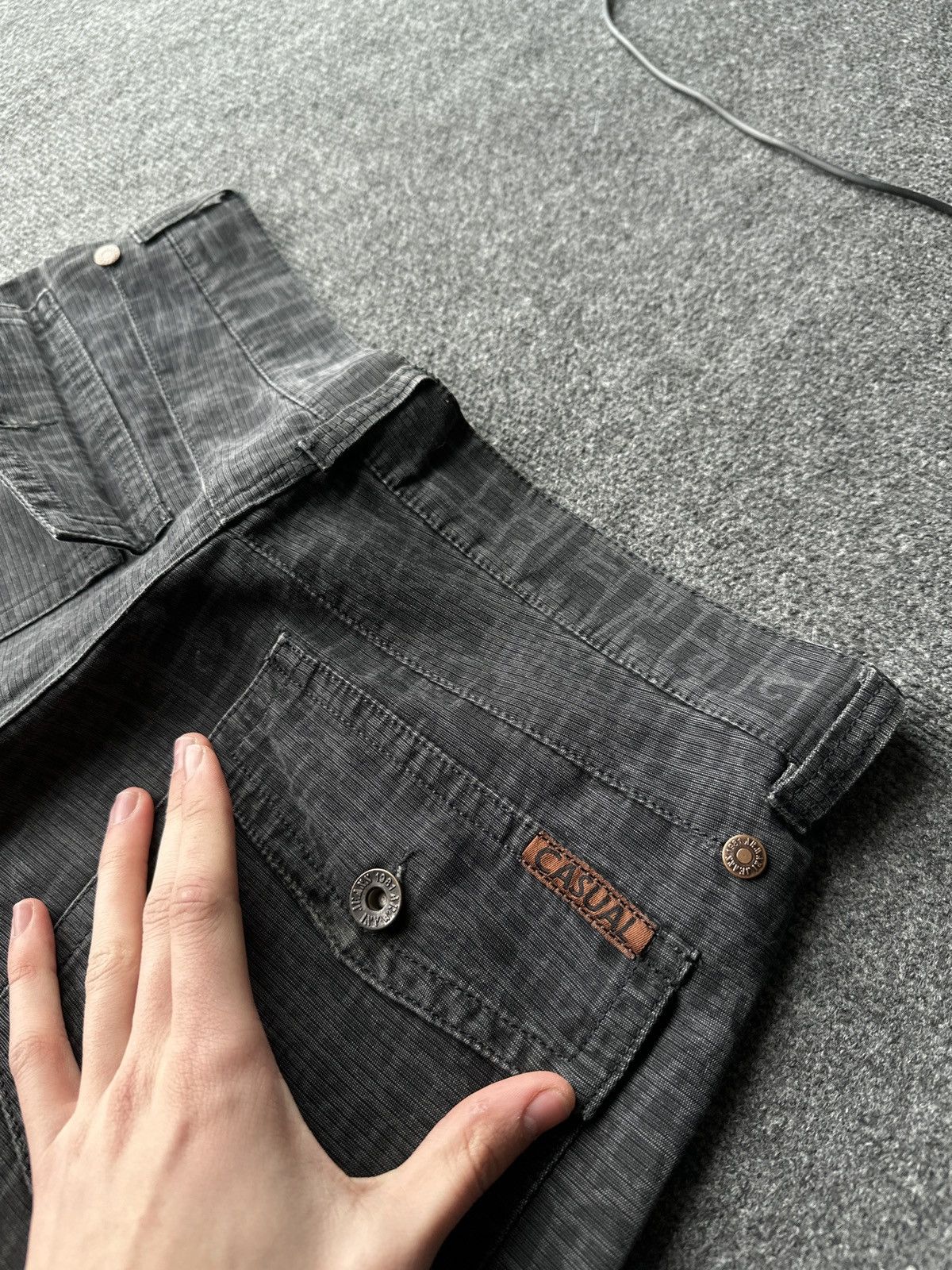 Armani VNTG🚨 ARMANI GRAY MONOGRAM PANTS LUXURY Y2K INDIGO CASUAL Size US 32 / EU 48 - 11 Thumbnail