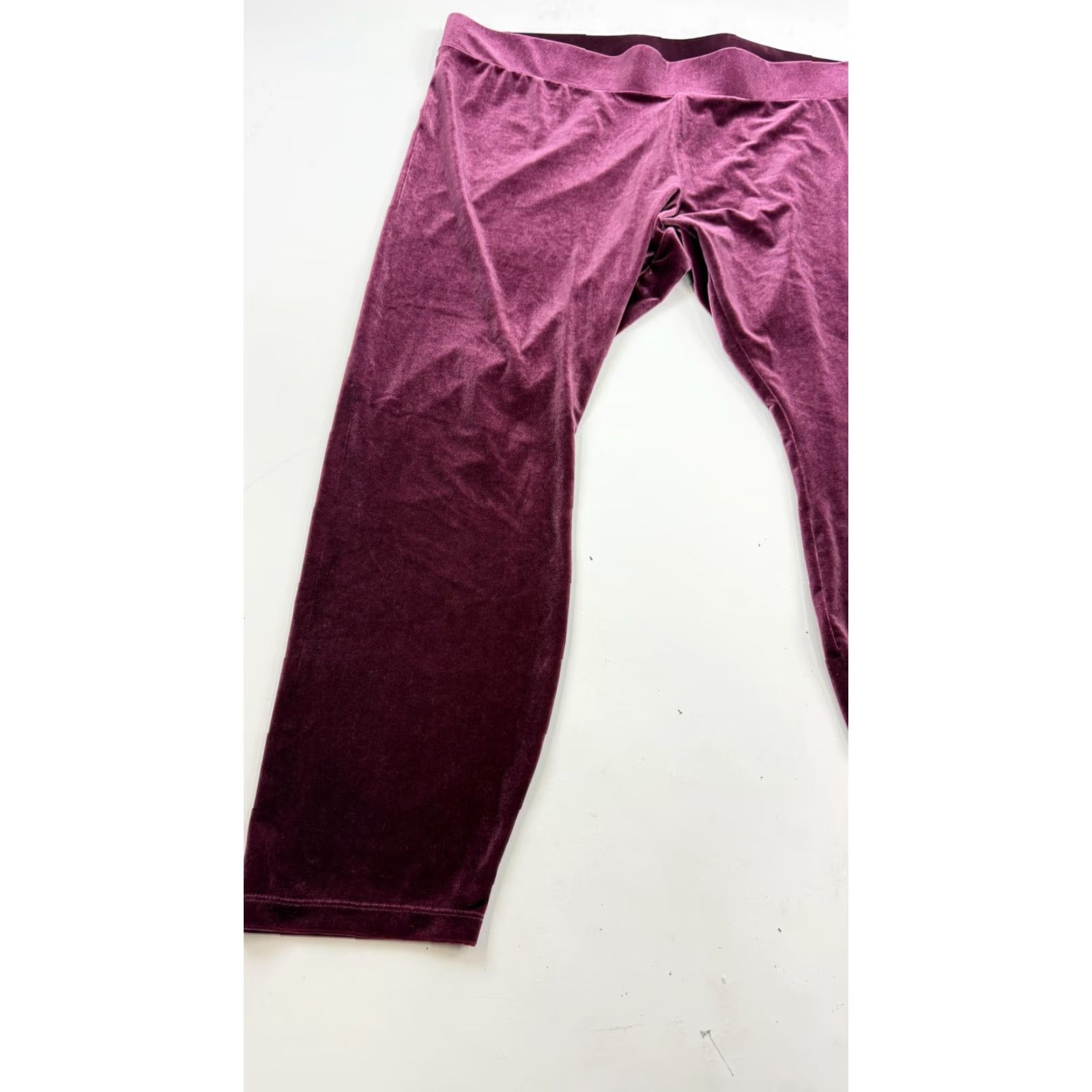 J.Crew J.Crew Womens 3X Velvet Leggings Plus Size Purple Pull On Stretch Elastic Waist Pants Size 40" / US 18 - 2 Thumbnail