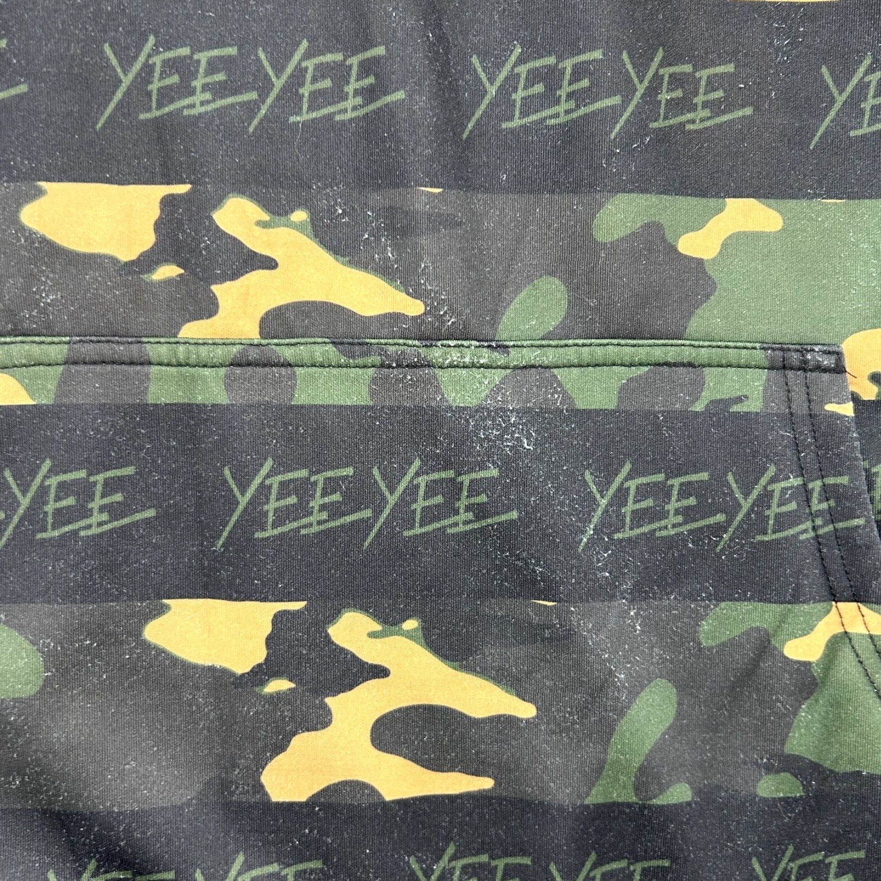 Vintage Yeeyee Hoodie Mens 2XL Black Green Camo Sweatshirt Pullover Polyester Stretch Size US XXL / EU 58 / 5 - 6 Thumbnail