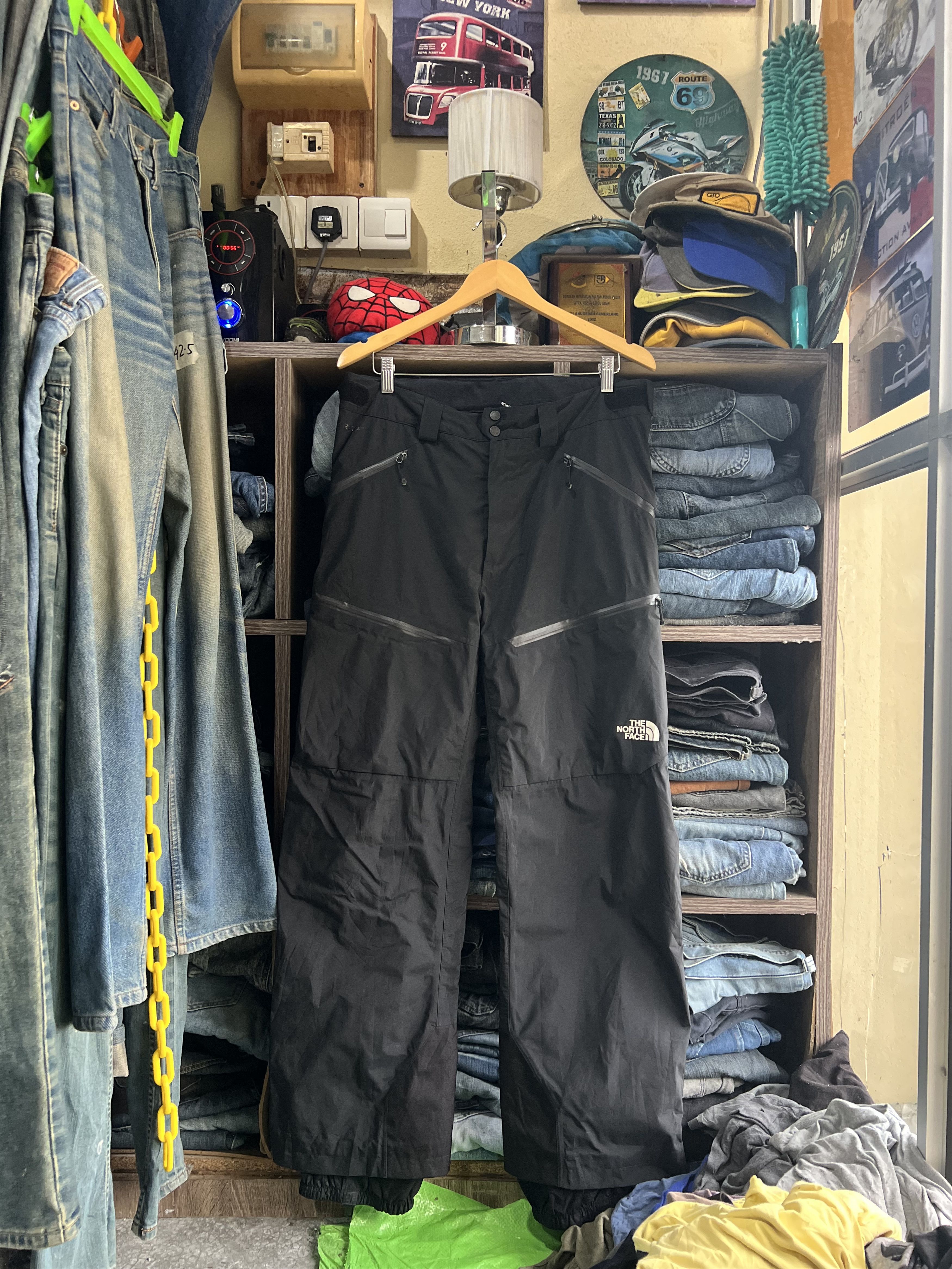 Goretex × The North Face North Face Goretex Ski Pants Black Size US 35 - 22 Thumbnail