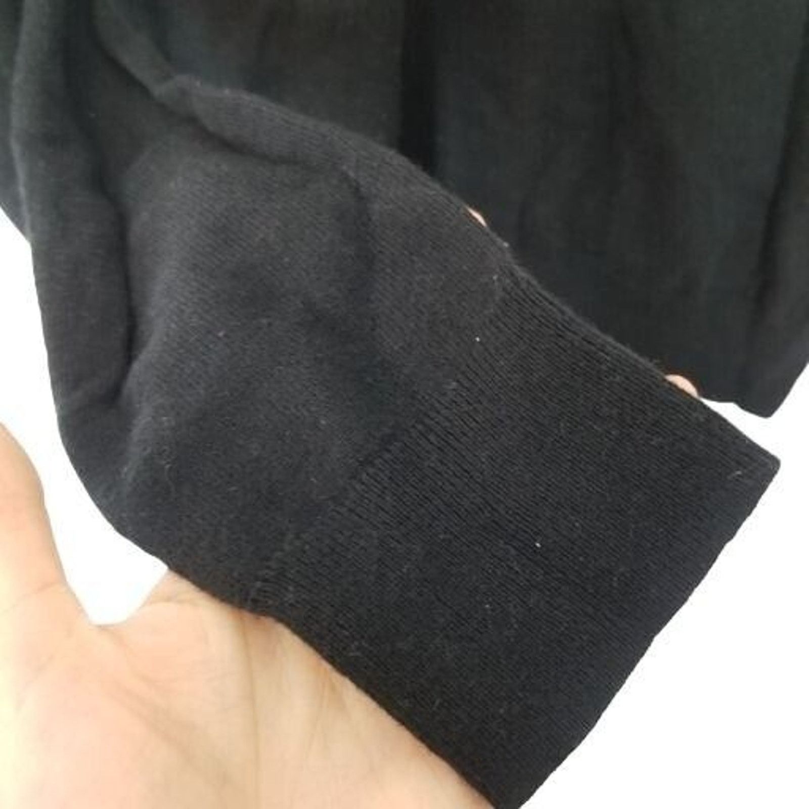 Aritzia Aritzia Wilfred Free Wool V-Neck Sweater Classic Minimalist Size S / US 4 / IT 40 - 4 Thumbnail