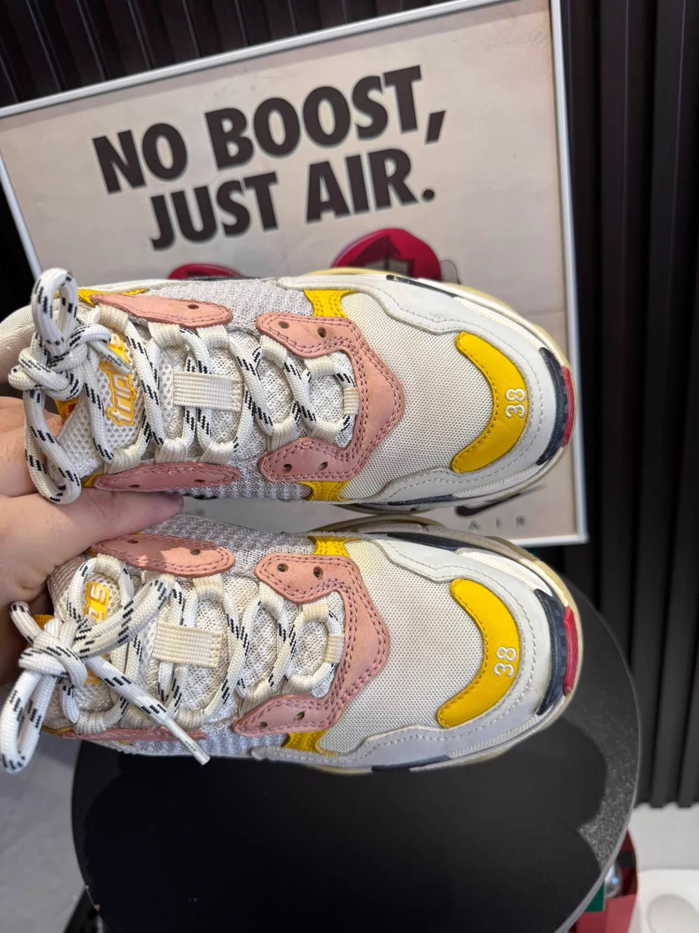 Balenciaga Balenciaga Triple S Distressed Wmns White/Pink Sneakers Size US 7.5 / IT 37.5 - 7 Thumbnail