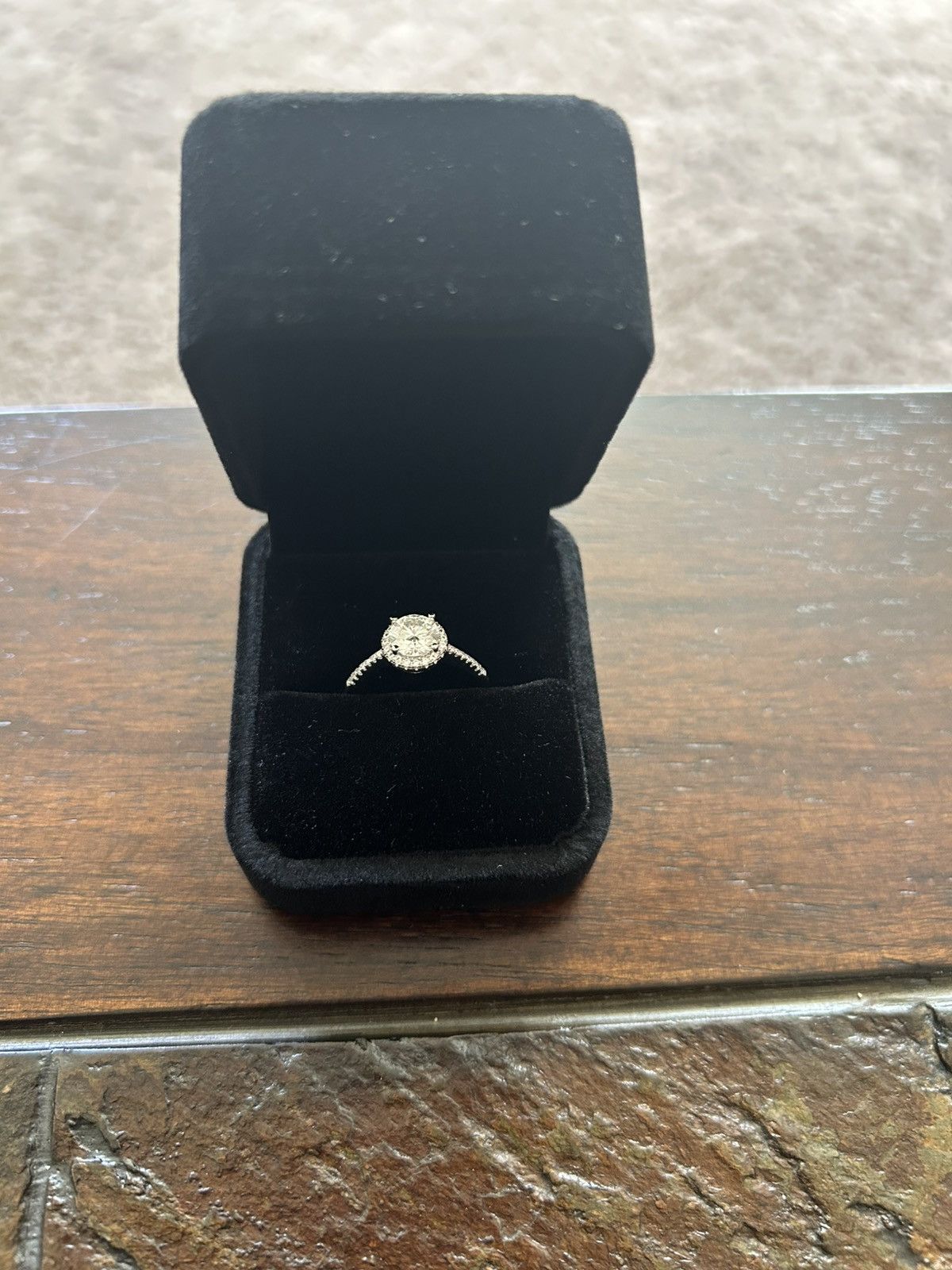 Other 1 ct moissanite ring Size ONE SIZE - 1 Thumbnail
