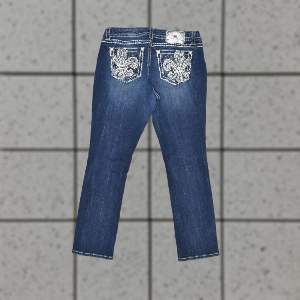 Miss Me Miss Me Women's Jeans Size 32 Dark Wash Rhinestone Mid Rise Easy Straight Leg 5-Pocket Denim Blue Shirt/Bottoms Size 24" / US 00 / IT 34 - 1 Thumbnail