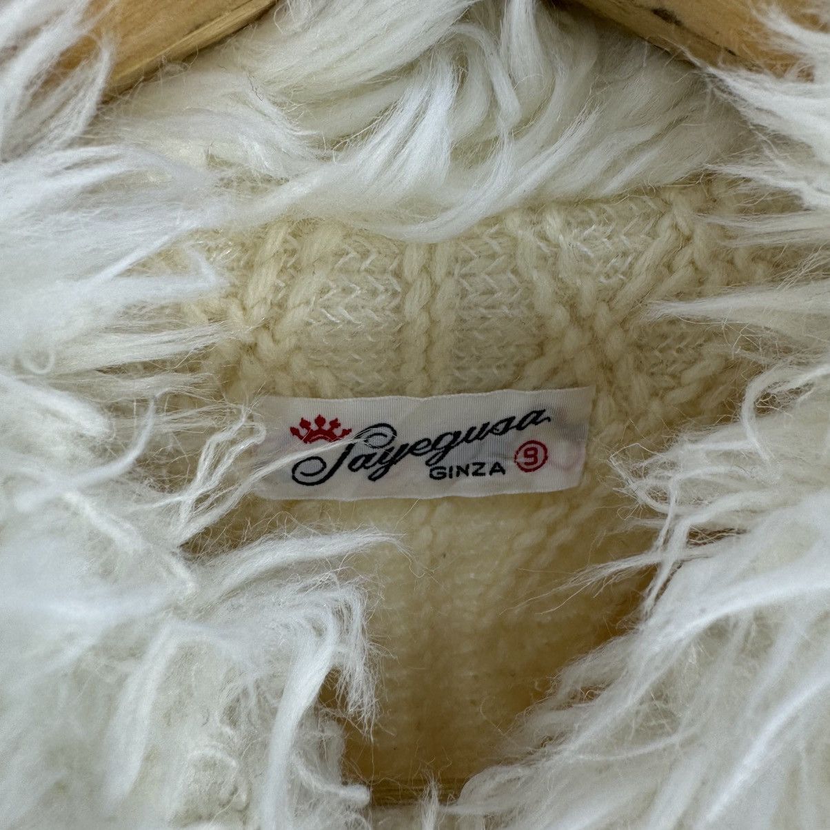 Japanese Brand Sayegusa Vintage Knit Poncho Cape with Faux Fur Collar Size ONE SIZE - 8 Thumbnail