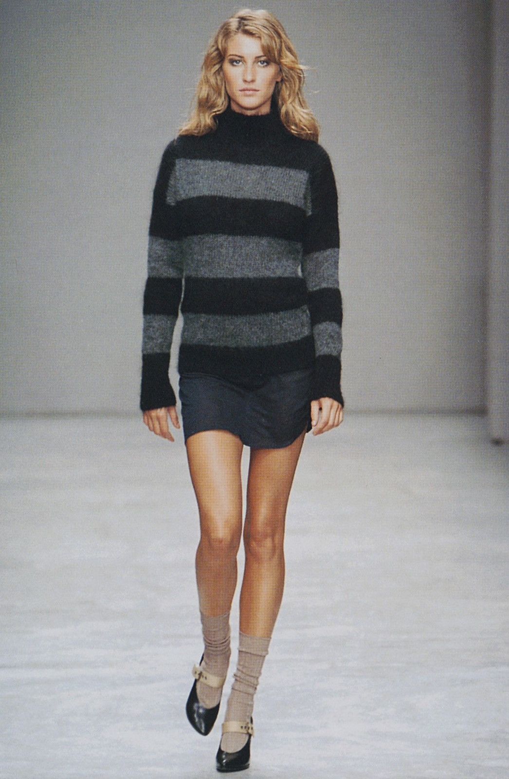 Miu Miu Miu Miu S/S2001 Knitted Sweater Size M / US 6-8 / IT 42-44 - 2 Thumbnail
