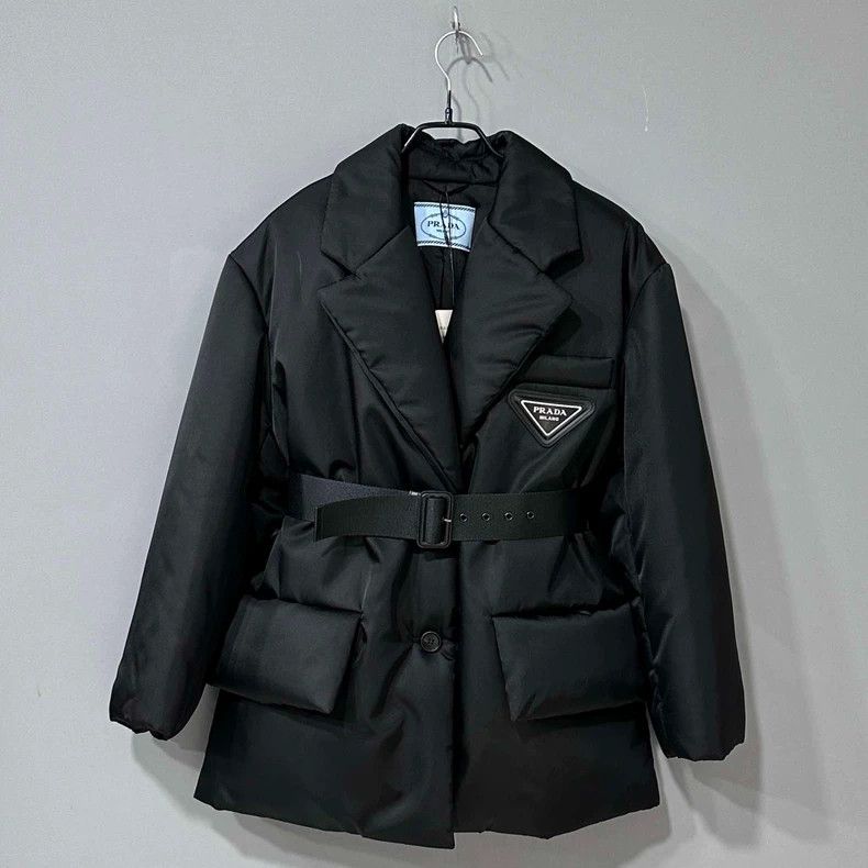 Prada Prada Size 36 Triangle belt down jacket size 36 2502-Next Size US XS / EU 42 / 0 - 1 Thumbnail