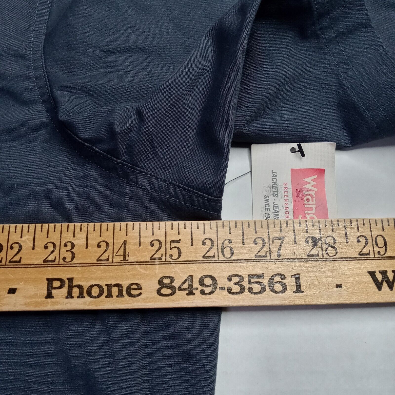 Wrangler Wrangler Shirt Men's XL XLarge Gray Relaxed Fit Pockets Size US XL / EU 56 / 4 - 4 Thumbnail