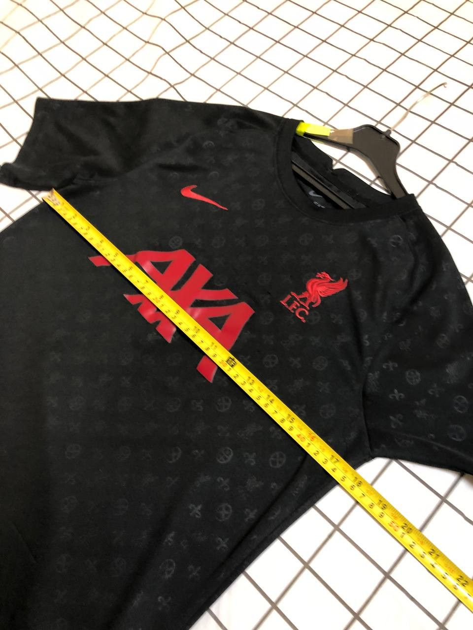 Nike Nike Liverpool Soccer Jersey Training Football Shirt Size US S / EU 44-46 / 1 - 6 Thumbnail