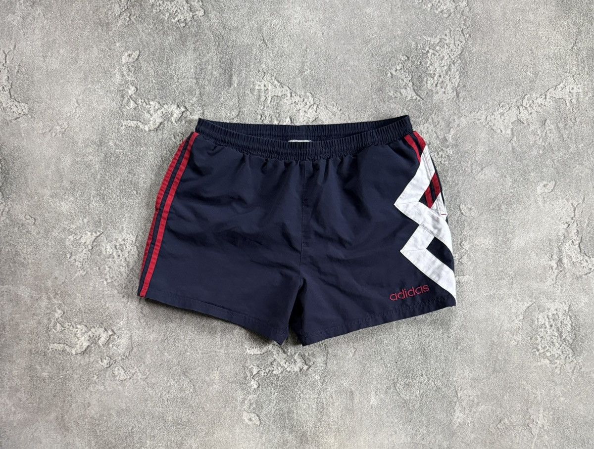 Adidas Adidas M/size vintage shorts 🩳 vintage retro Size US 32 / EU 48 - 4 Thumbnail