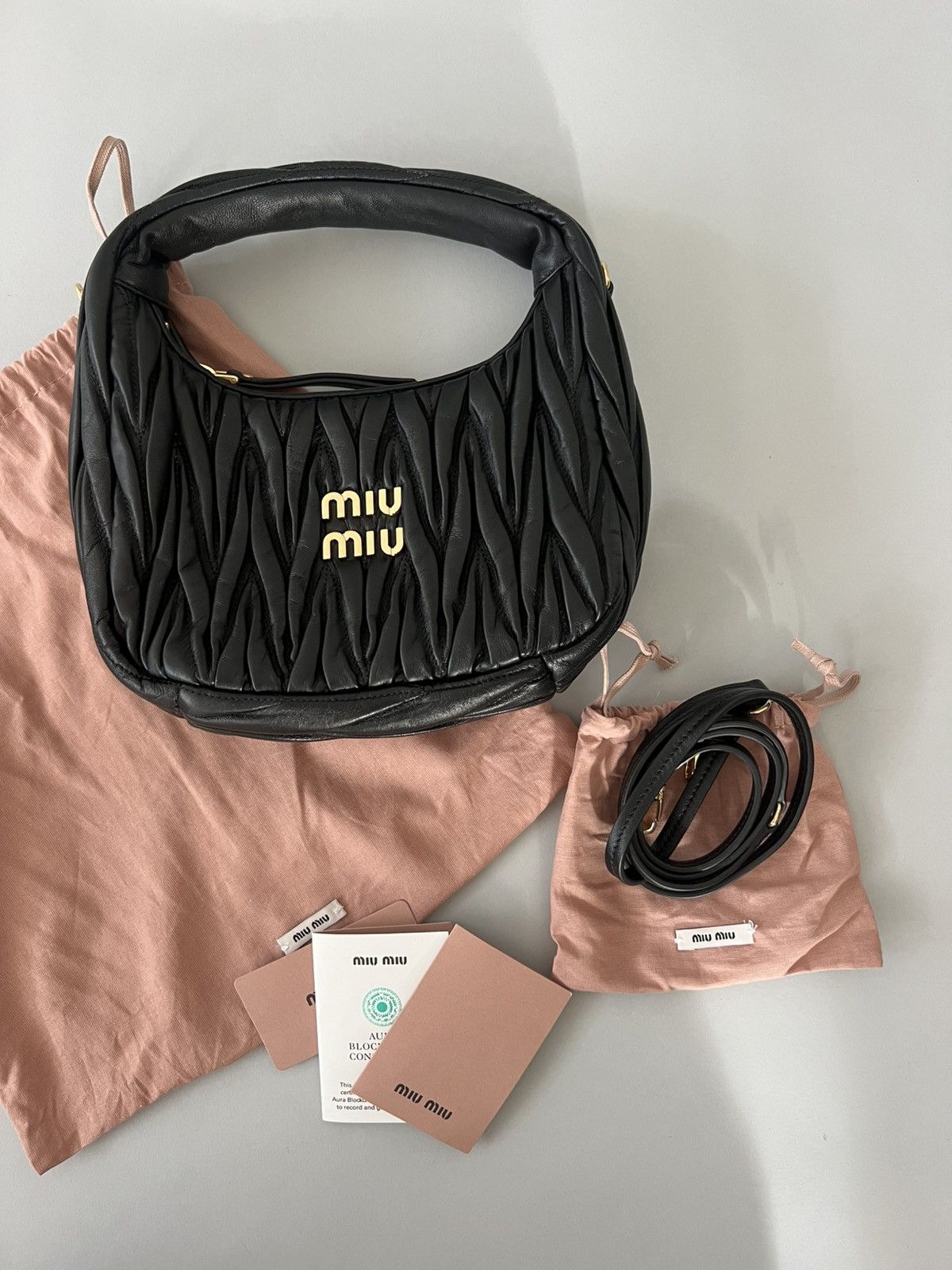Miu Miu Miu Miu Wander matelassé nappa leather hobo bag in black Size ONE SIZE - 6 Thumbnail