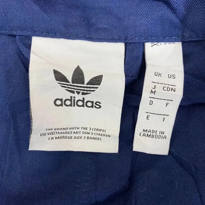 Adidas Vtg ADIDAS ORIGINALS 3 STRIPES Side Logo Blue Jacket Size US M / EU 48-50 / 2 - 9 Thumbnail