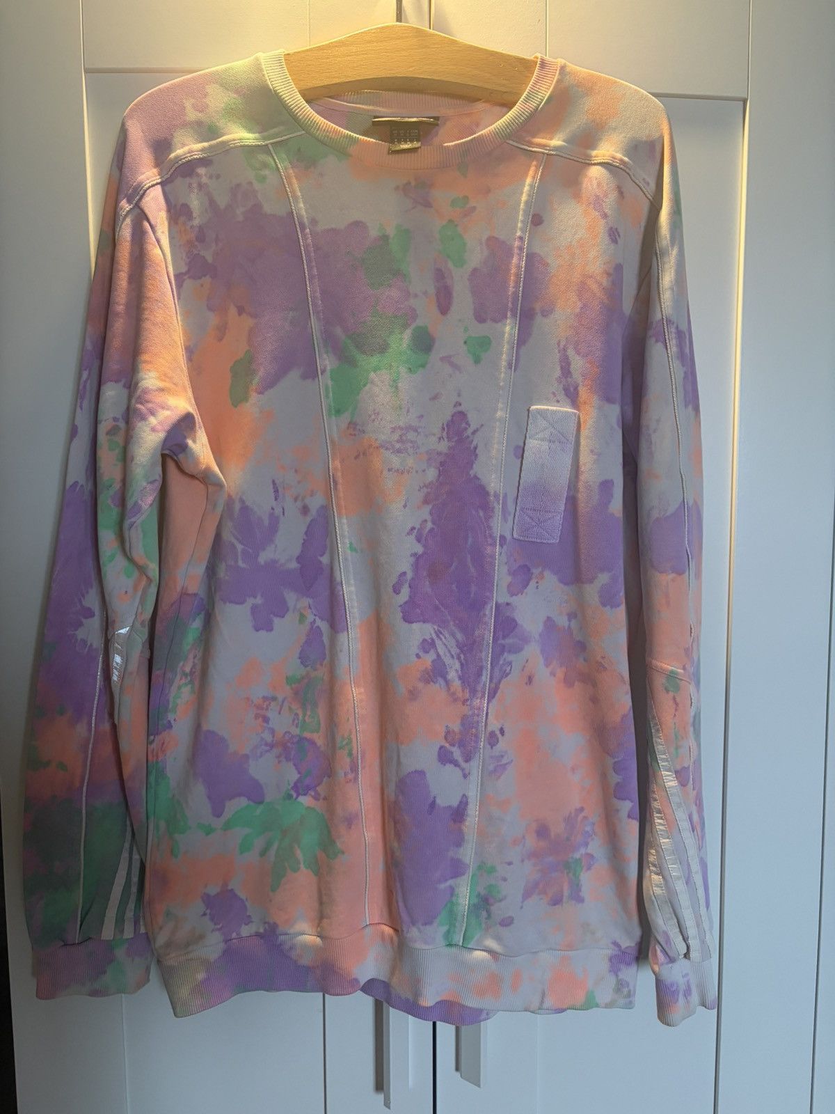 Adidas × Pharrell ADIDAS x PHARRELL WILLIAMS HUMANRACE HOLI CREW SWEATSHIRT Size US L / EU 52-54 / 3 - 1 Thumbnail