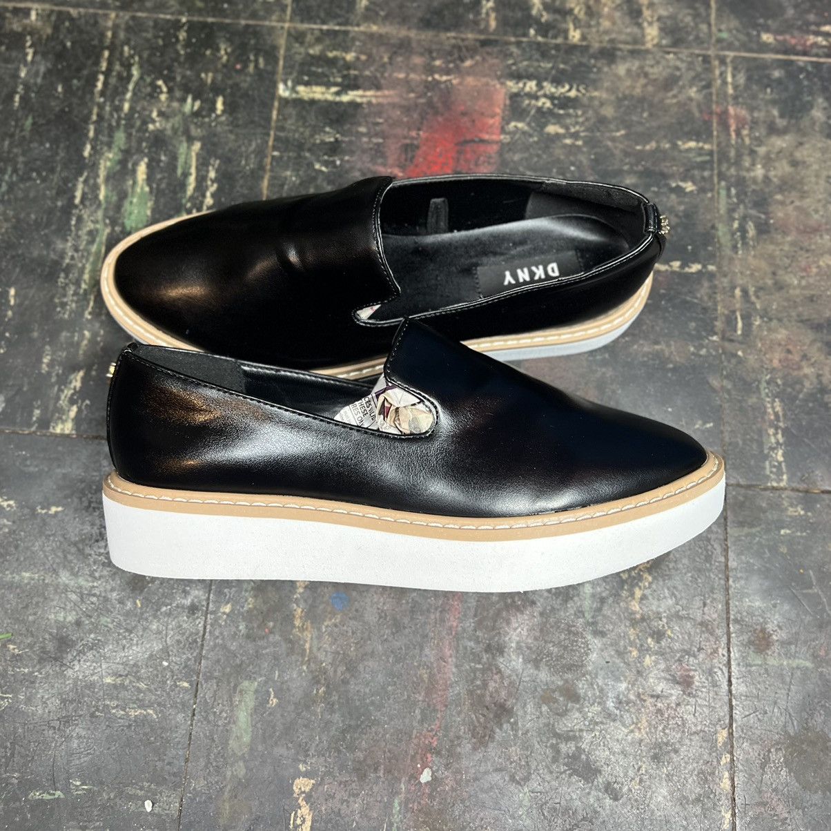 DKNY DKNY Black Leather Slip On Comfort Loafers Size 6 Size US 6 / IT 36 - 1 Thumbnail