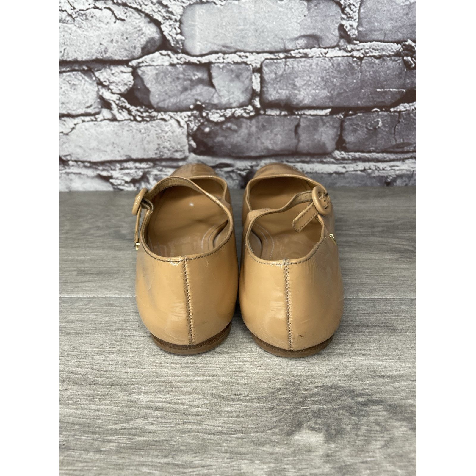 Other LARROUDE Vibram Nude Patent Leather Mary Jane Flats Shoes Wo Size US 5 / IT 35 - 15 Thumbnail