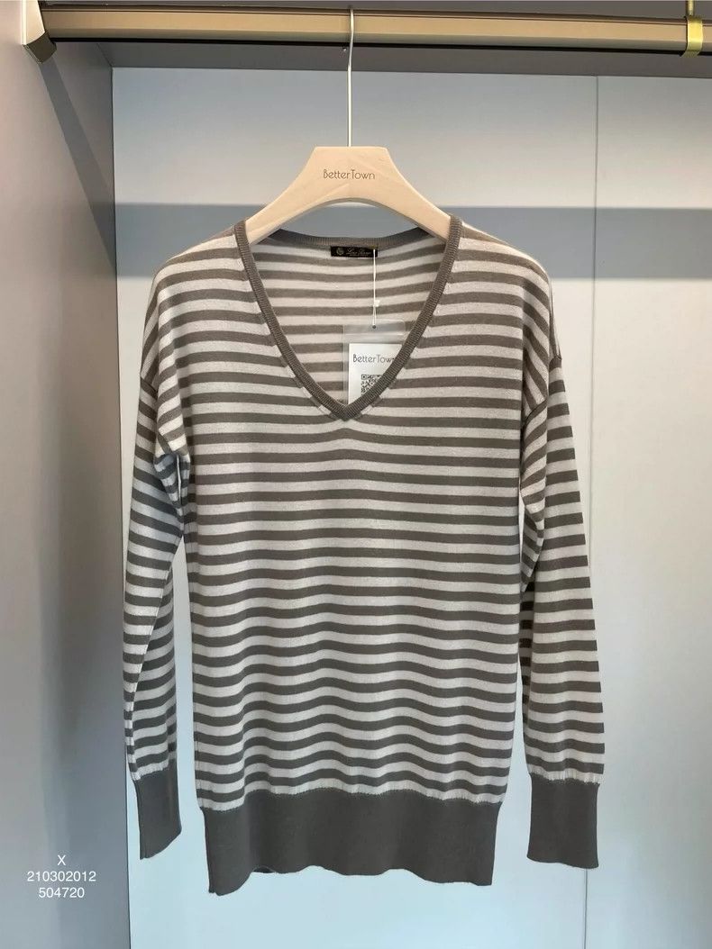 Loro Piana LORO PIANA Gray beige white horizontal striped V-neck cash Size S / US 4 / IT 40 - 1 Thumbnail