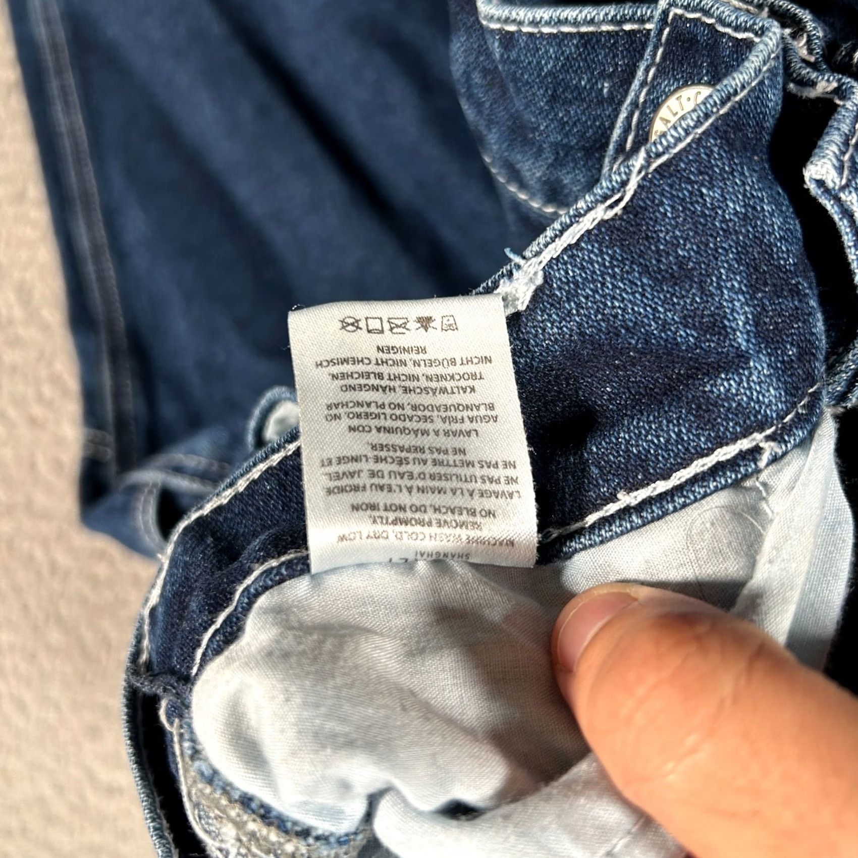 Vintage John Galt Jeans Men Small 25x27 Blue Denim Dark Wash Baggy Skater Zip 5-Pocket Straight Jeans Men’s Regular Denim Pants Classic Baggy Skaterwear Size US 29 - 4 Thumbnail