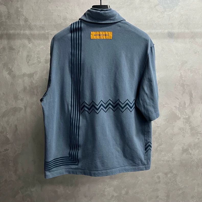 Louis Vuitton Louis Vuitton Blue flocked logo printed knit short sleeve s Size US L / EU 52-54 / 3 - 5 Thumbnail