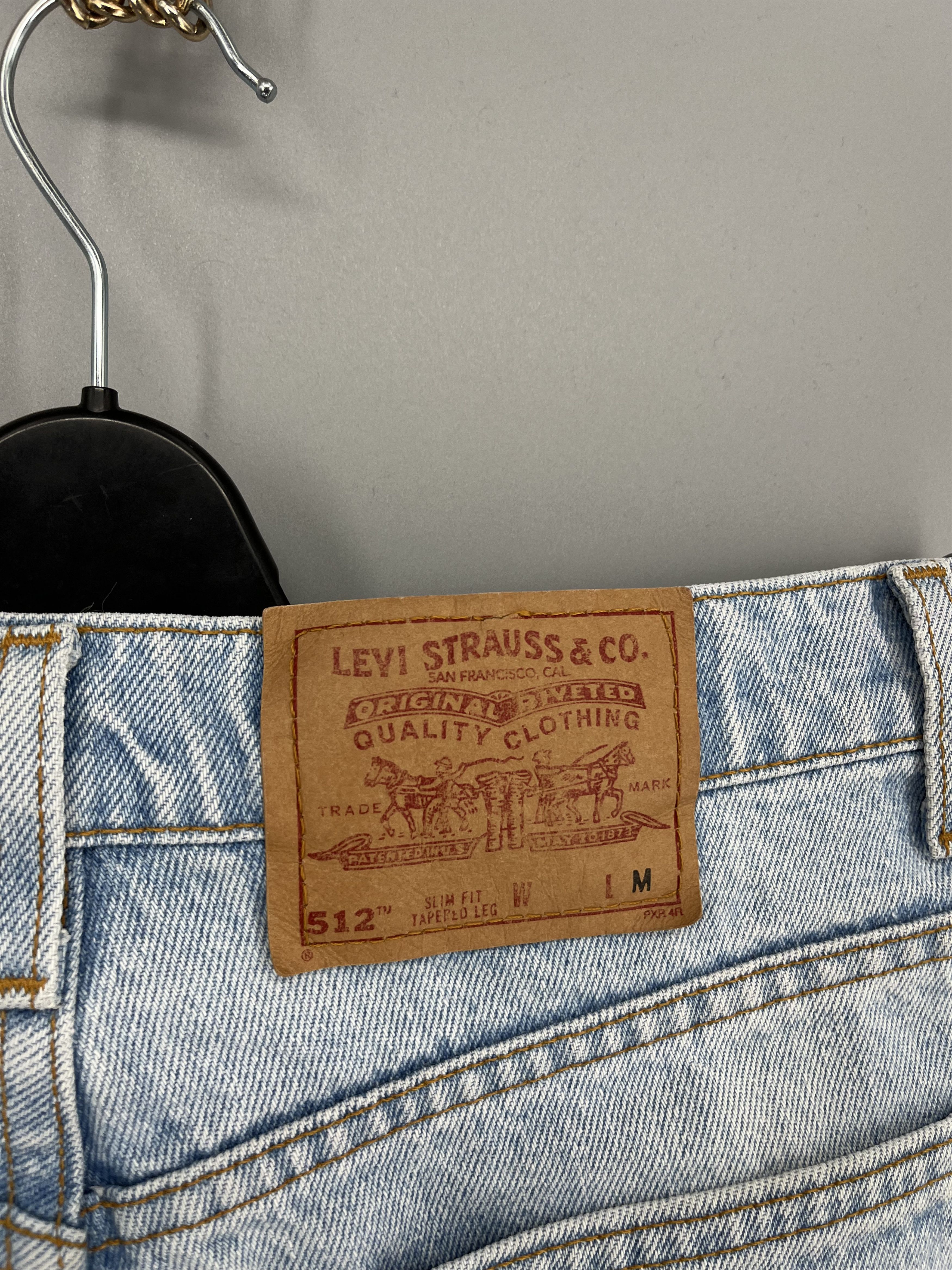 Levi's Vintage Levi’s 512 Slim Fit Straight Leg Light Blue Jeans Size US 30 / EU 46 - 14 Thumbnail