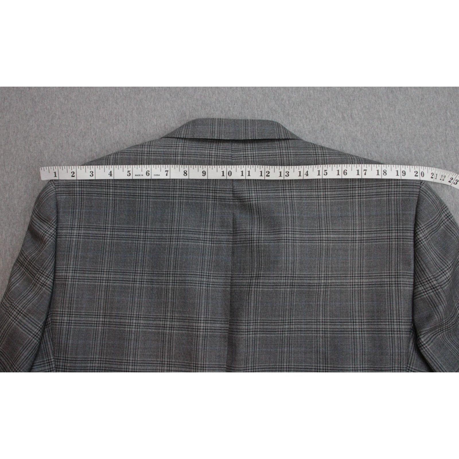 Calvin Klein Calvin Klein Blazer Mens 44R Plaid 2 Button Notch Lapel Wool Size 44R - 11 Thumbnail