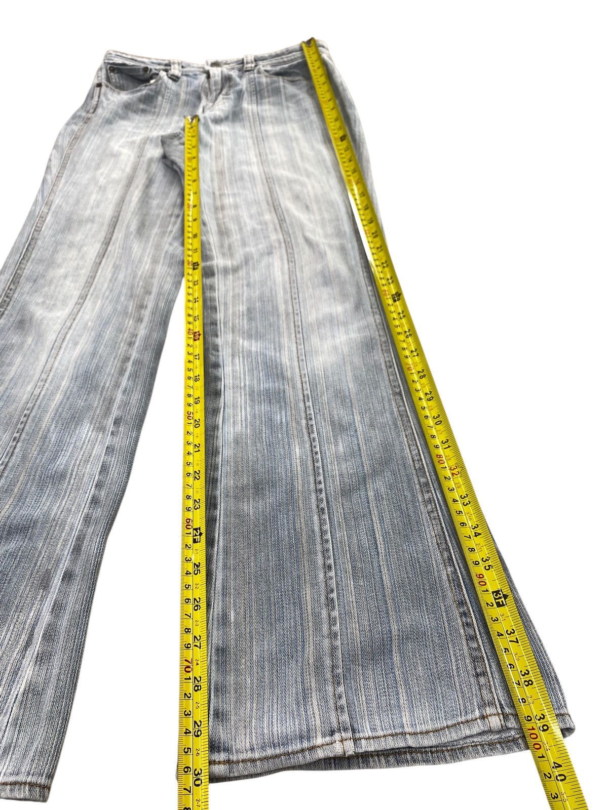 Japanese Brand Japanese Brand Blue Wash Arrow Line Style Flare Jeans Size US 28 / EU 44 - 11 Thumbnail