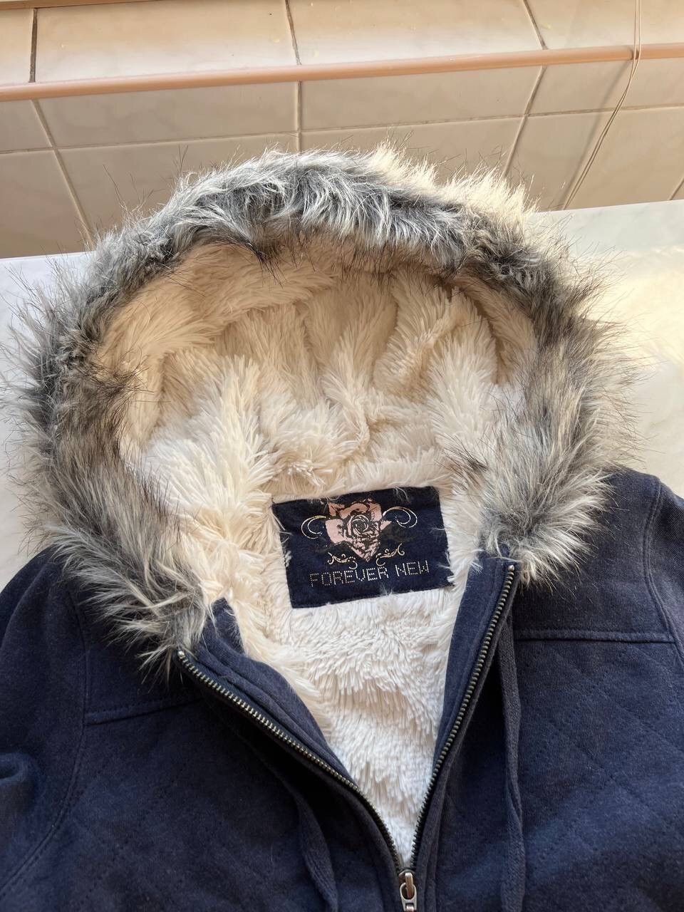 Japanese Brand Vintage 2000s Y2K Faux Fur Zip Hoodie Japanese style Size US S / EU 44-46 / 1 - 2 Thumbnail