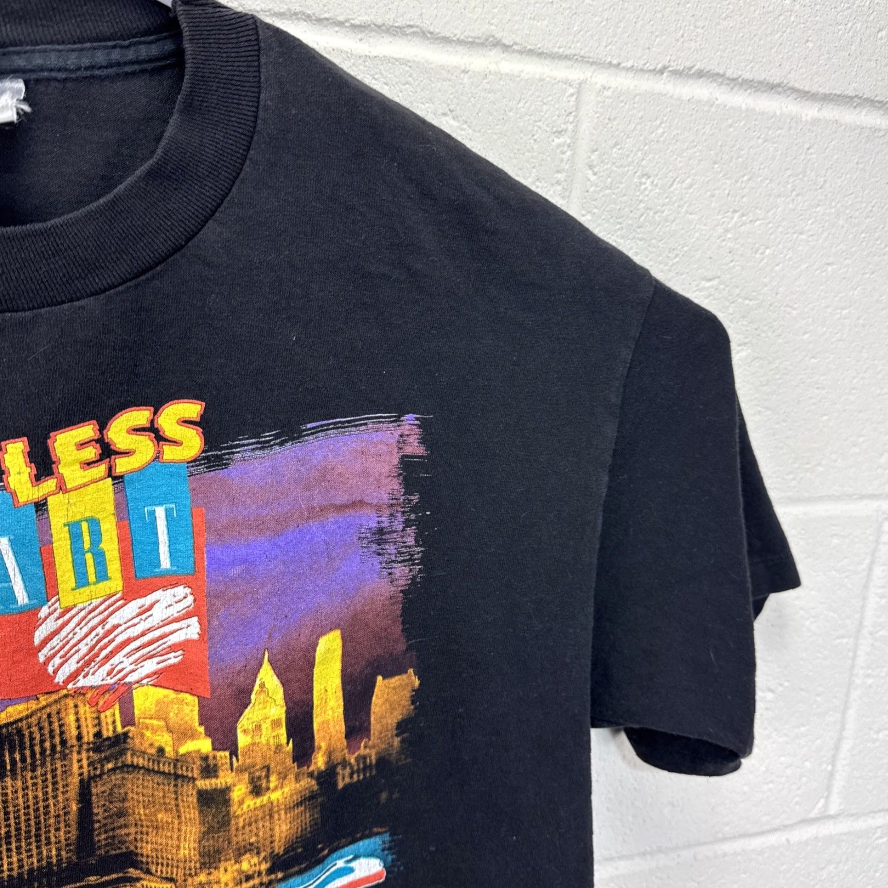Vintage VINTAGE Brockum T-Shirt Band Restless Heart 1991 XL Black Short Sleeve Crew Neck Men Fans 90s 80s Tour Tee Portrait Graphic Print Easy Care Preshrunk Size US XL / EU 56 / 4 - 7 Thumbnail