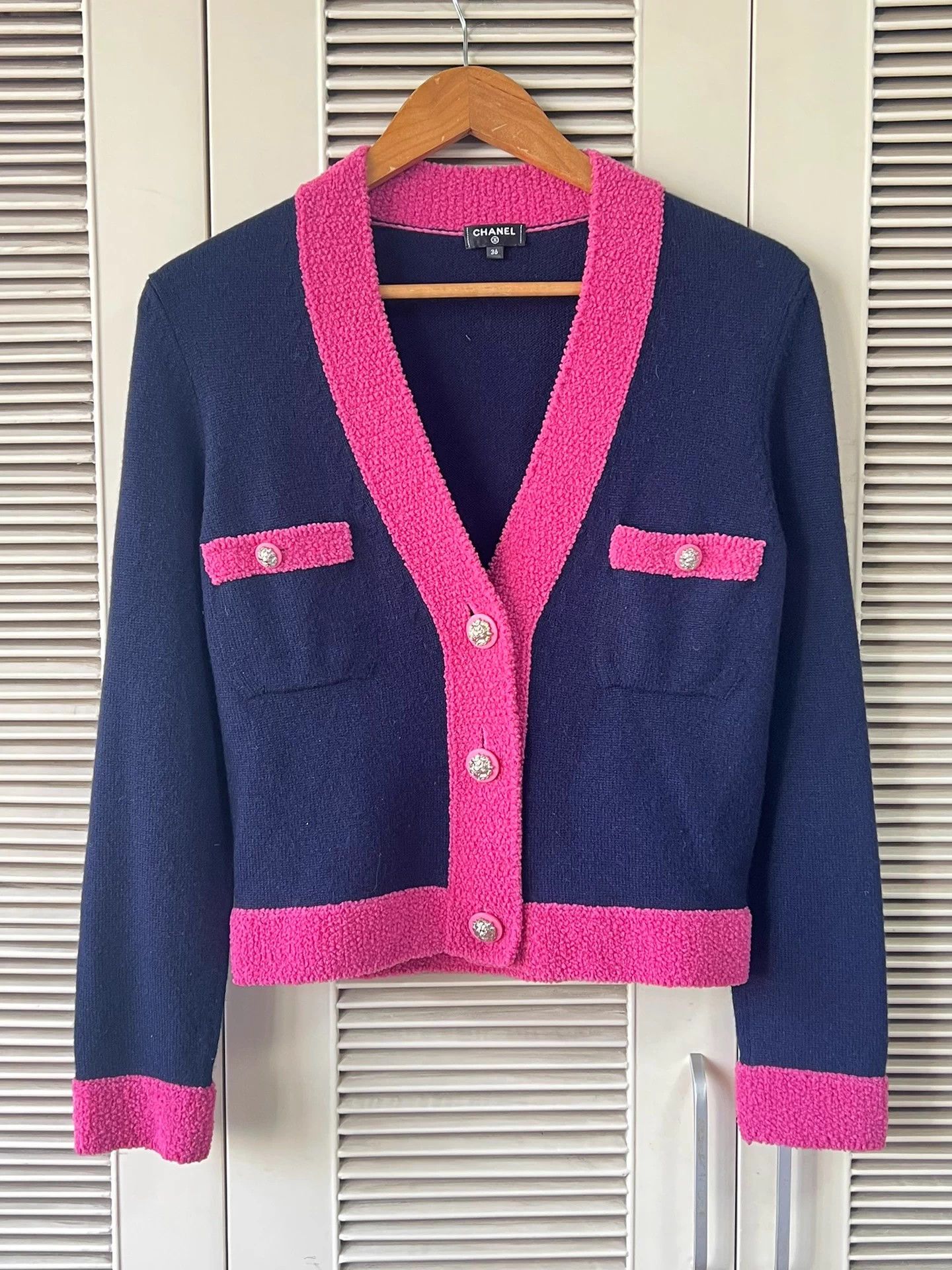 Chanel CHANEL 19K Navy Pink Trim Cashmere Cardigan 36 Size XS / US 0-2 / IT 36-38 - 1 Thumbnail