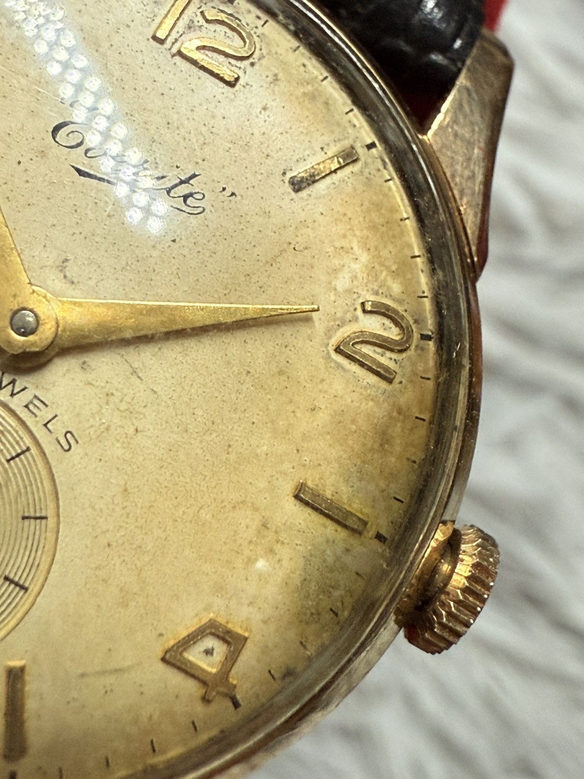 Vintage Vintage 1970’s EVERITE 15 jewels Manual Watch 9CT. Gold Size ONE SIZE - 8 Thumbnail