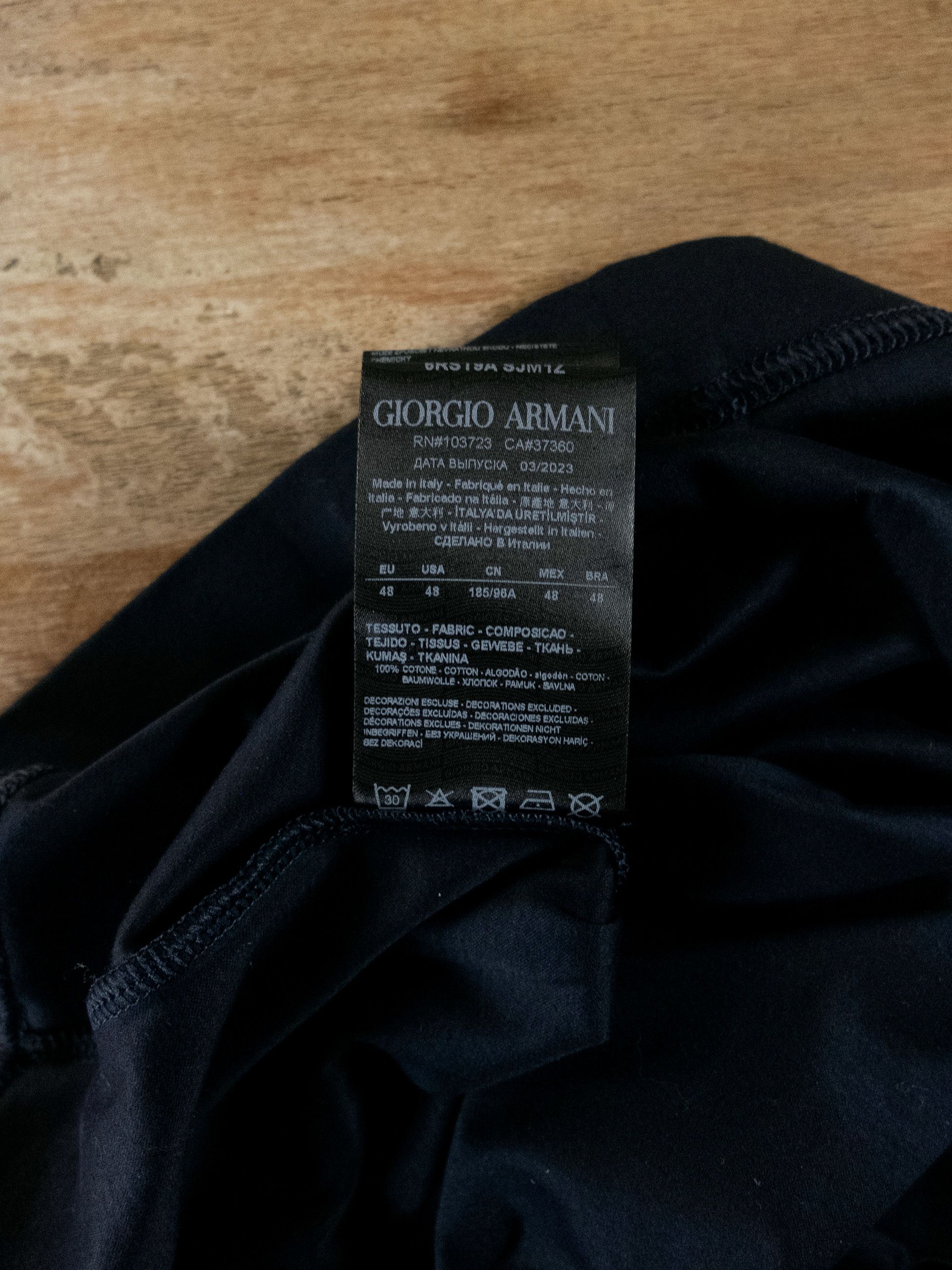 Giorgio Armani GIORGIO ARMANI mainline navy blue signature t-shirt Medium Size US M / EU 48-50 / 2 - 6 Thumbnail