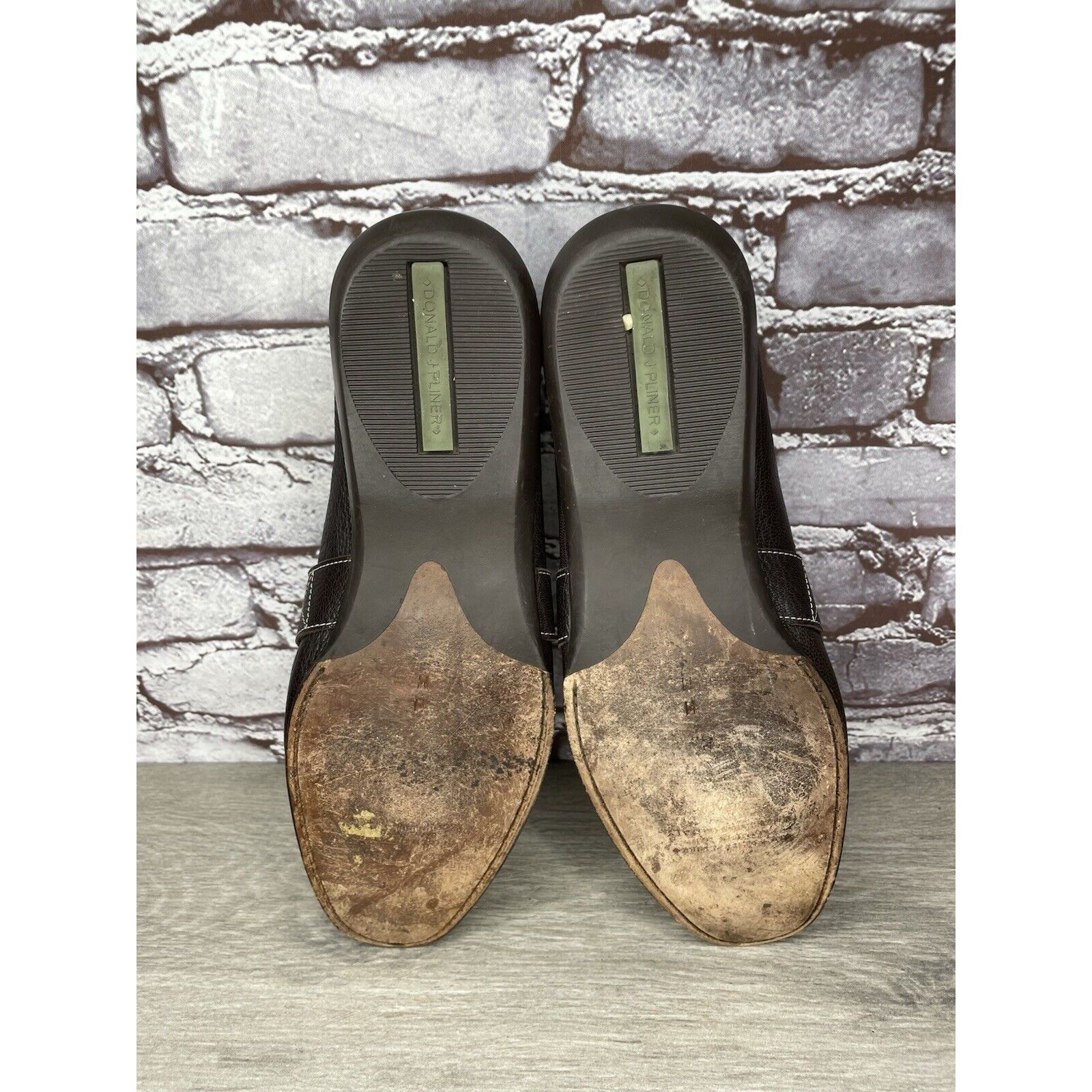 Donald Pliner Donald J. Pliner Brown Leather Slip On Casual Driving Shoes Size US 11 / EU 44 - 12 Thumbnail