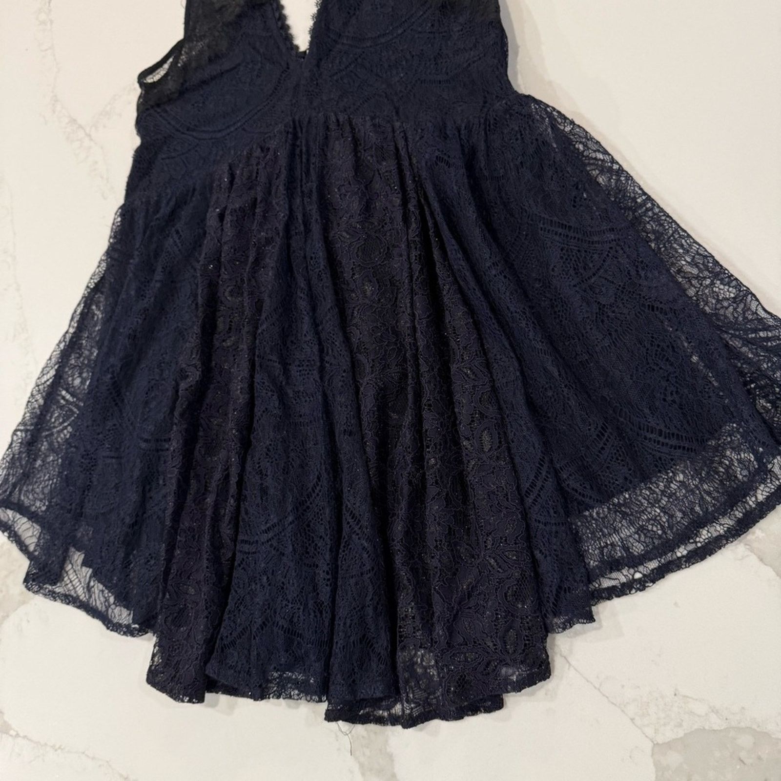 Free People Free People NWT Dont You Dare Lace Mini Dress Womens Small Size S / US 4 / IT 40 - 5 Thumbnail