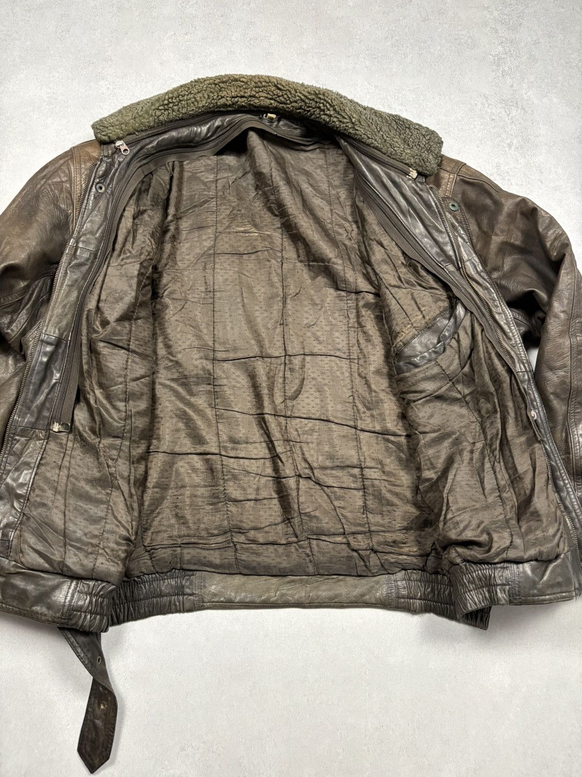 Vintage 80s Vintage Leather Aviator Bomber Jacket Sherpa Lined Size US XL / EU 56 / 4 - 19 Thumbnail