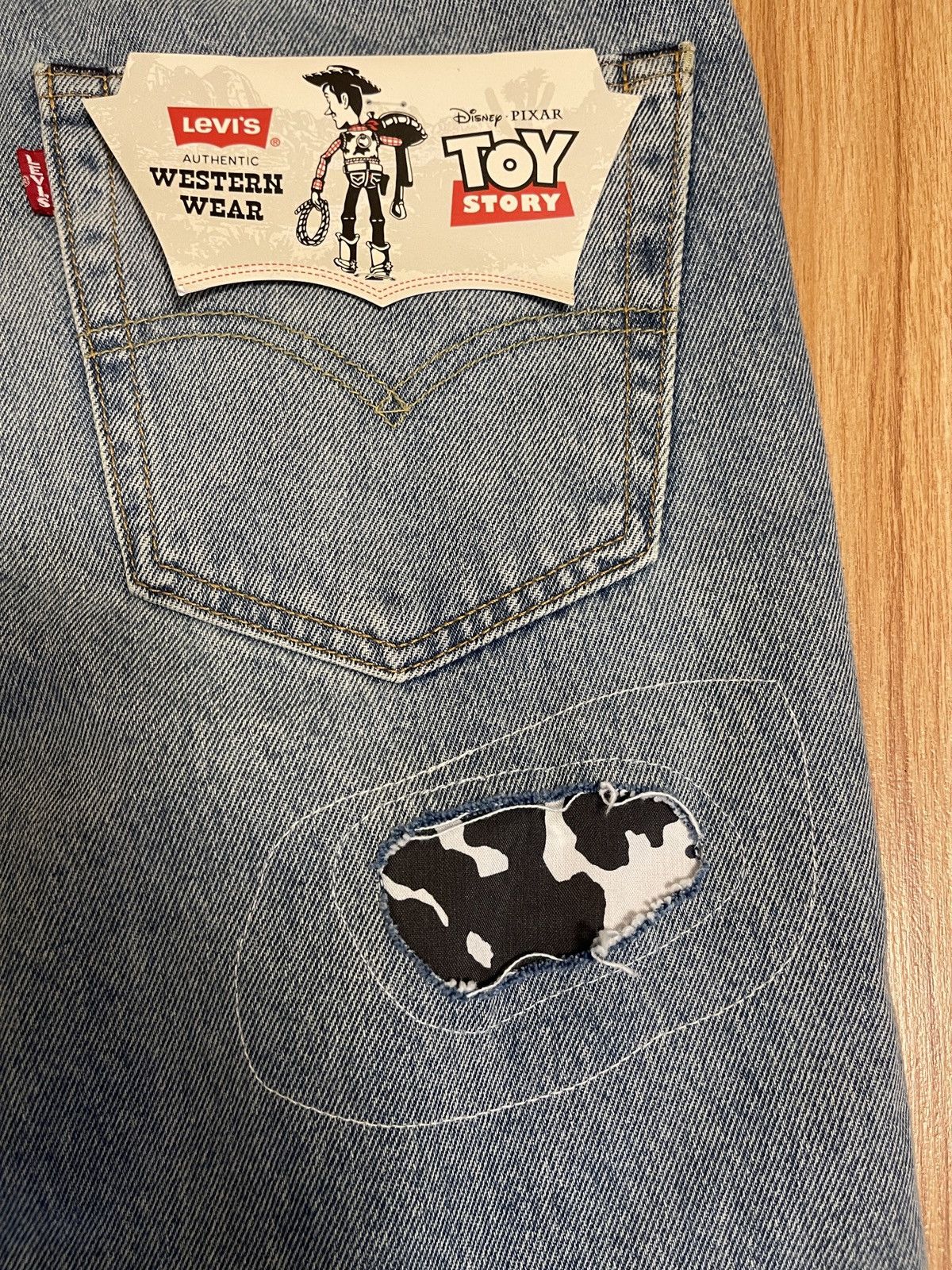 Levi's Levi’s X Toy Story Jeans Size US 32 / EU 48 - 14 Thumbnail