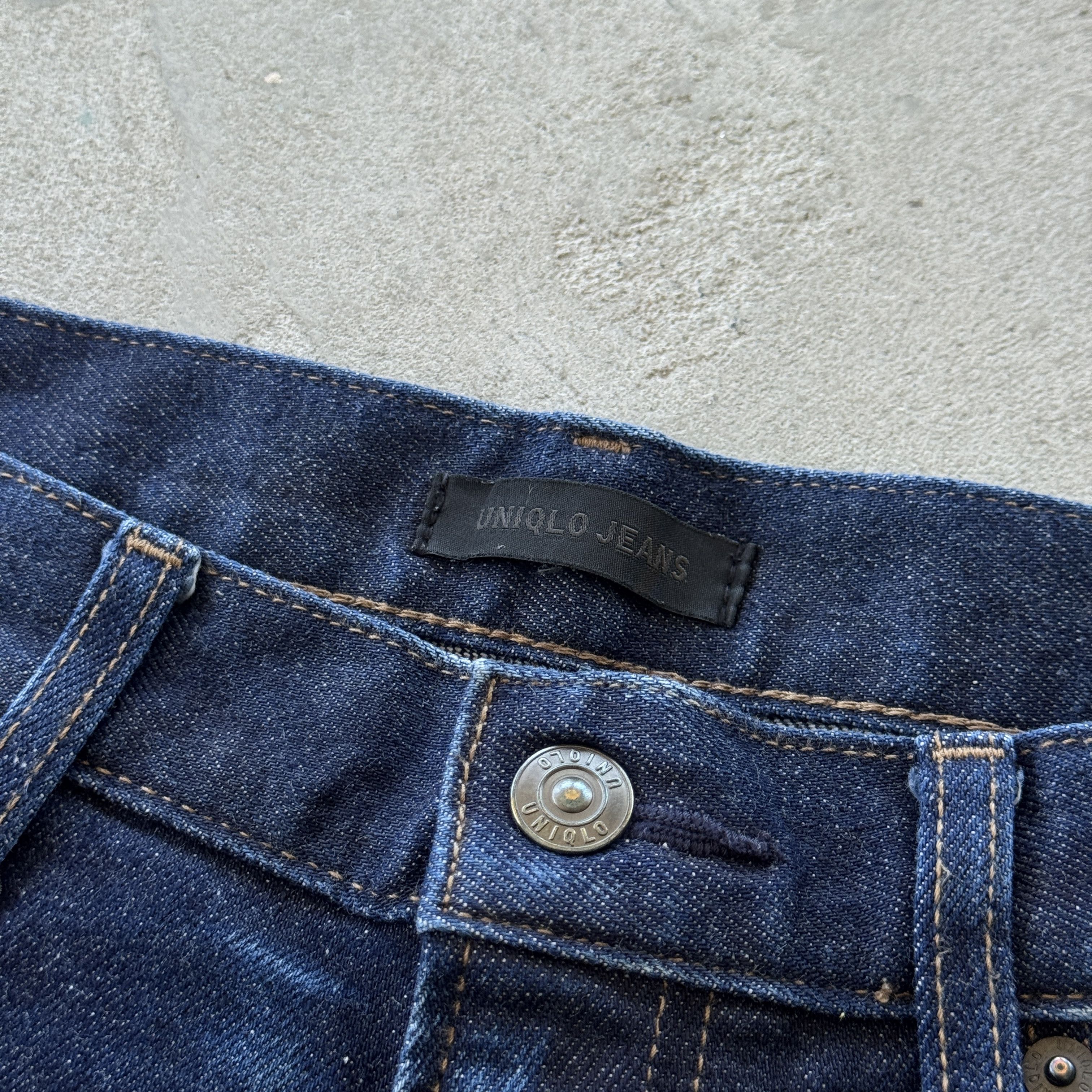 Uniqlo Uniqlo Selvedge Slim Fit Indigo Denim Jeans Size 32 Size US 32 / EU 48 - 6 Thumbnail