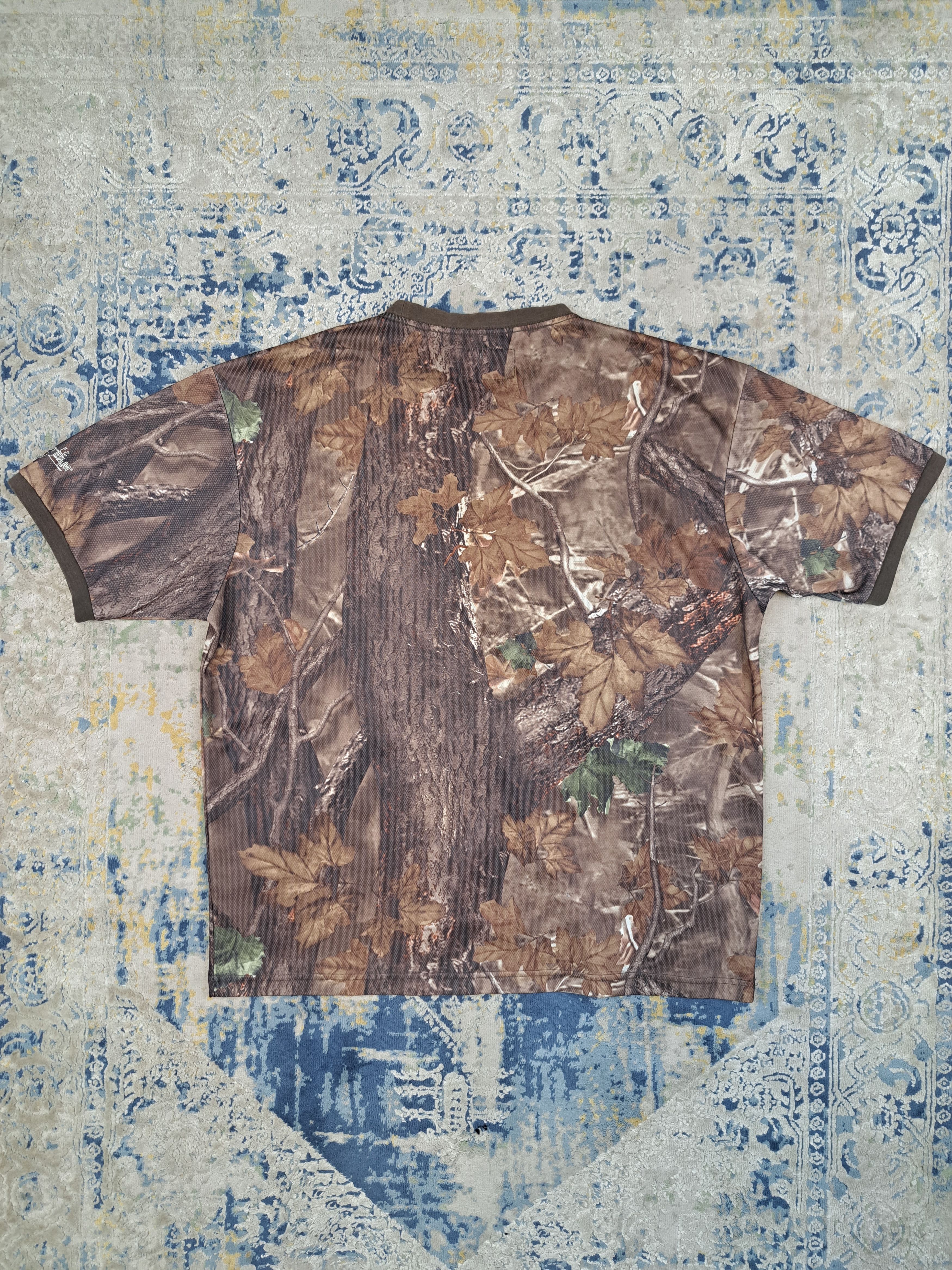 Vintage Realtree Camo Tee Archive Military Hunting Size US XL / EU 56 / 4 - 4 Thumbnail