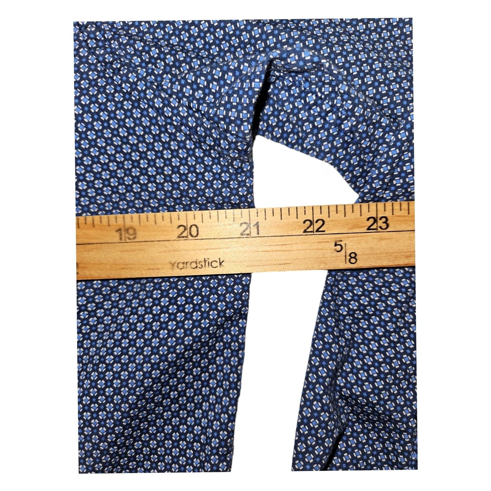 Vintage Nick Graham Everywhere Shirt Medium Men's Long Sleeve Flip Cuff Stretch Modern Geometric Blue Button-Up Casual Workwear 90s Preppy Dad Teacher Mens Size US M / EU 48-50 / 2 - 3 Thumbnail