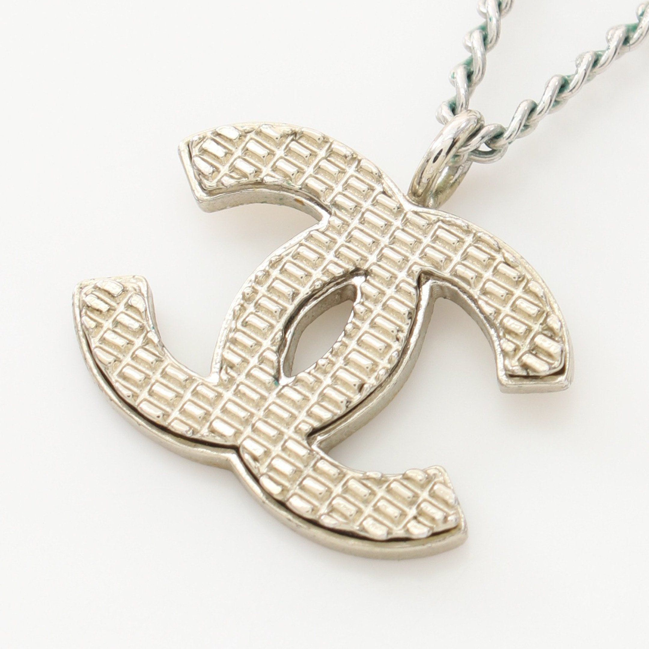 Chanel Chanel Coco Mark Necklace Silver 04C Size ONE SIZE - 1 Thumbnail