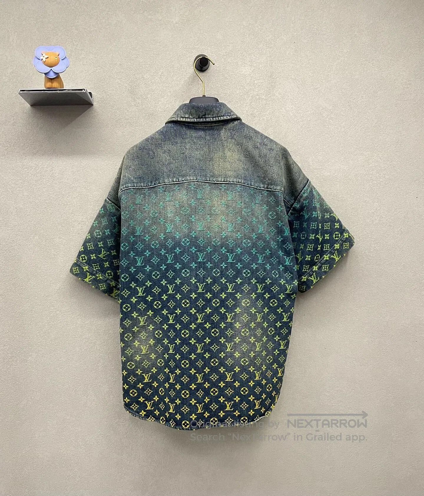 Louis Vuitton lv denim short sleeve shirt size s. Size US S / EU 44-46 / 1 - 2 Thumbnail