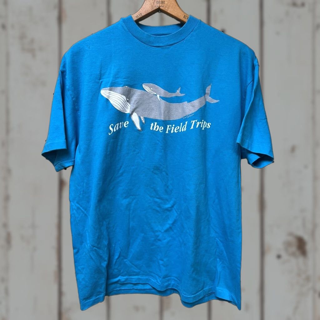 Hanes VINTAGE Hanes T-Shirt XL Blue Stitch Crew Neck Short Sleeve Men Graphi c Save the Field Trips Whales Size US XL / EU 56 / 4 - 1 Thumbnail