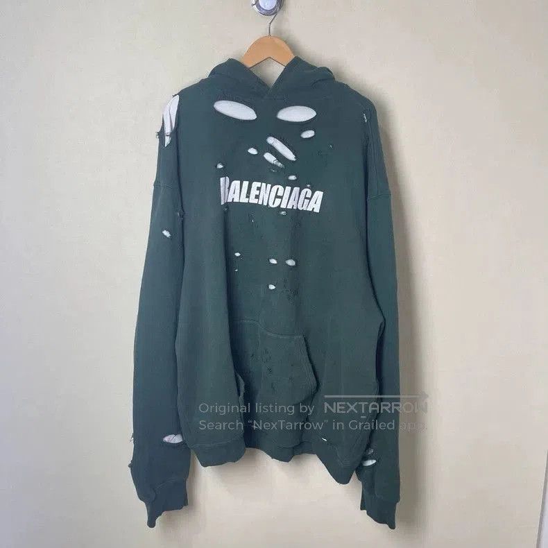 Balenciaga Balenciaga Green Distressed Hoodie Sweatshirt. Size US M / EU 48-50 / 2 - 1 Thumbnail