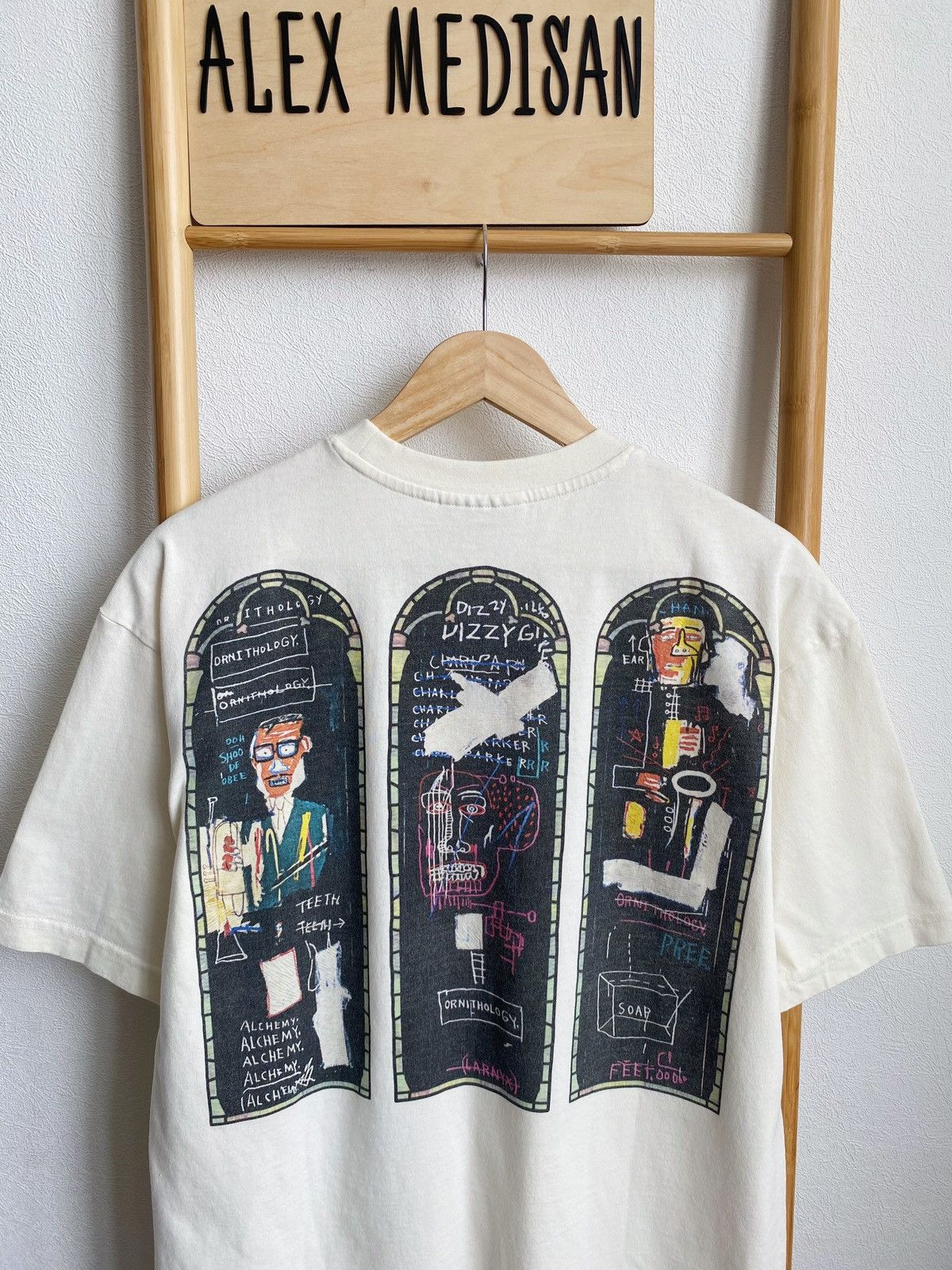 H&M × Jean-Michel Basquiat × Who Decides War WHO DECIDES WAR x BASQUIAT x H&M RELAXED FIT COTTON T-SHIRT Size US S / EU 44-46 / 1 - 13 Thumbnail
