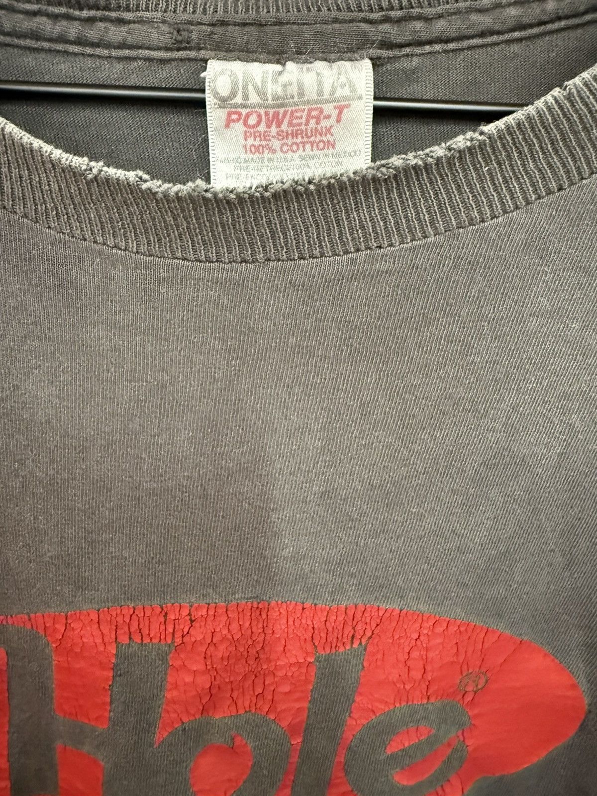 Vintage Vintage Hole Roseland NYC Use Once And Destroy Shirt size XL Size US XL / EU 56 / 4 - 4 Thumbnail