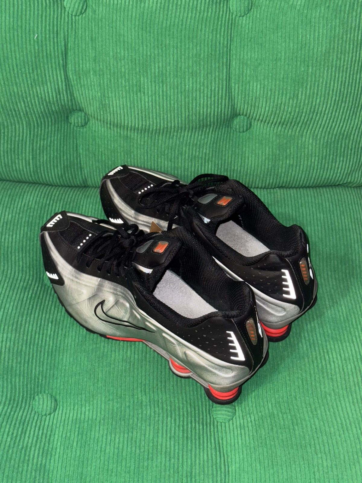 Nike Nike Shox R4 (2024) Shoes Size US 10.5 / EU 43-44 - 10 Thumbnail