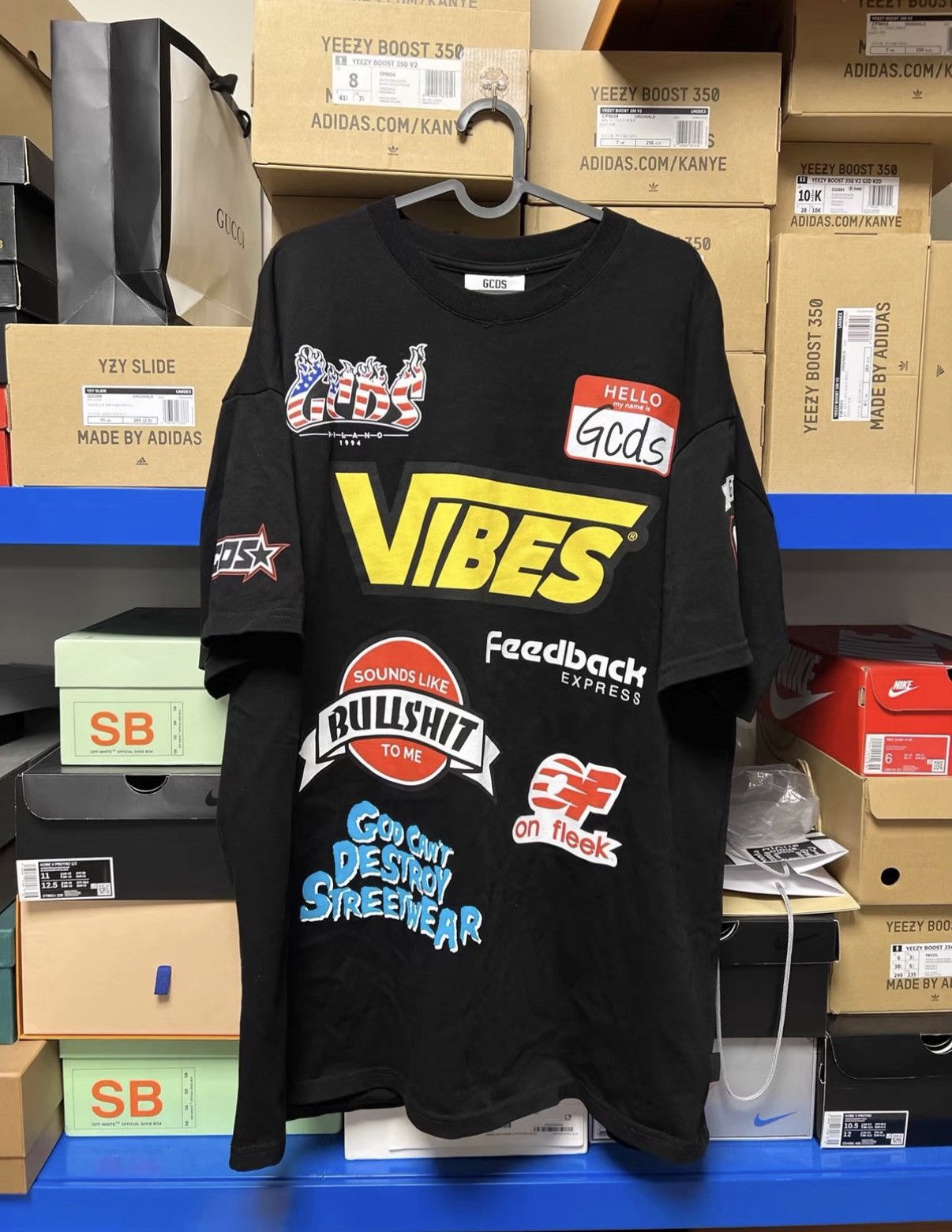 GCDS GCDS Printed T-shirt J42 Size US XL / EU 56 / 4 - 1 Thumbnail