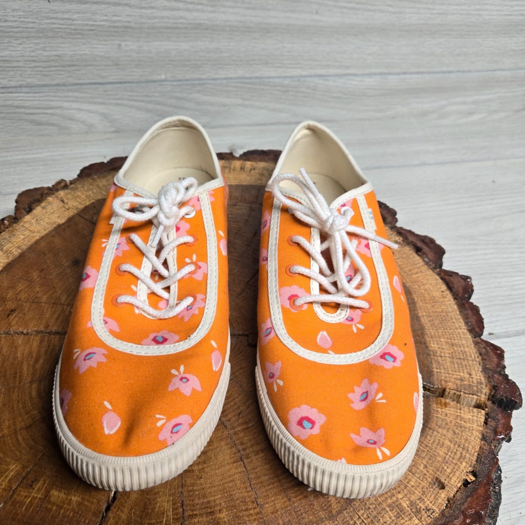 Toms TOMS Persimmon Sprint Floral Print Lace Up Sneaker Orange Canvas Women Adult 8.5 Floral Sprint 10013430 Casual Shoes Size US 9 / IT 39 - 3 Thumbnail